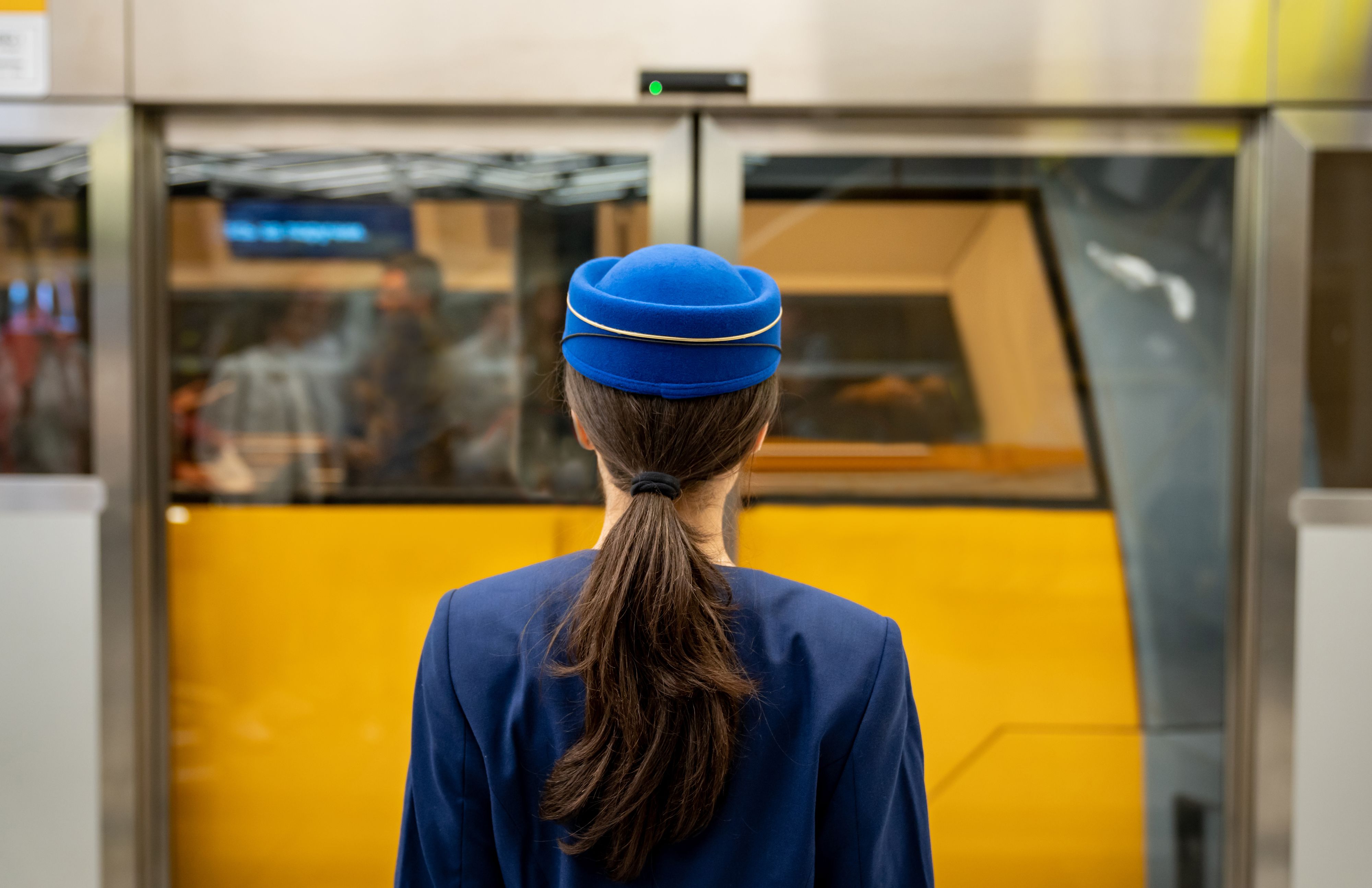 Eine Catering-Angestellte wurde vom Vorgesetzten sexuell belästigt, die Arbeiterkammer half ihr.