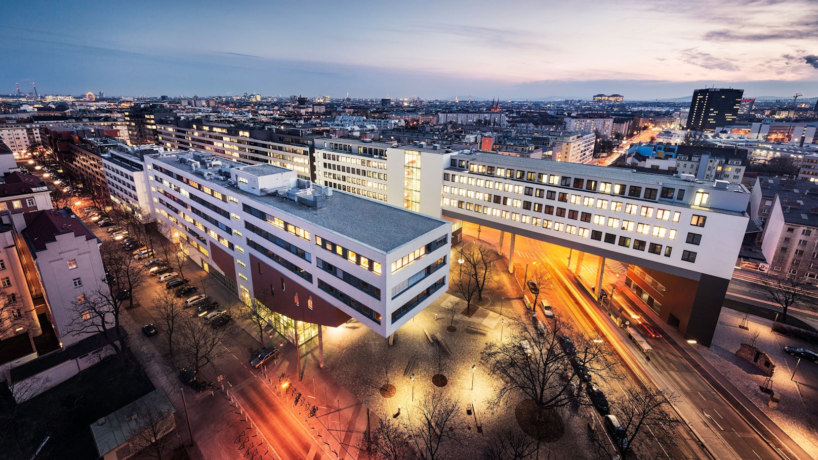 Bombendrohung! Zwei Wiener Fachhochschulen geschlossen