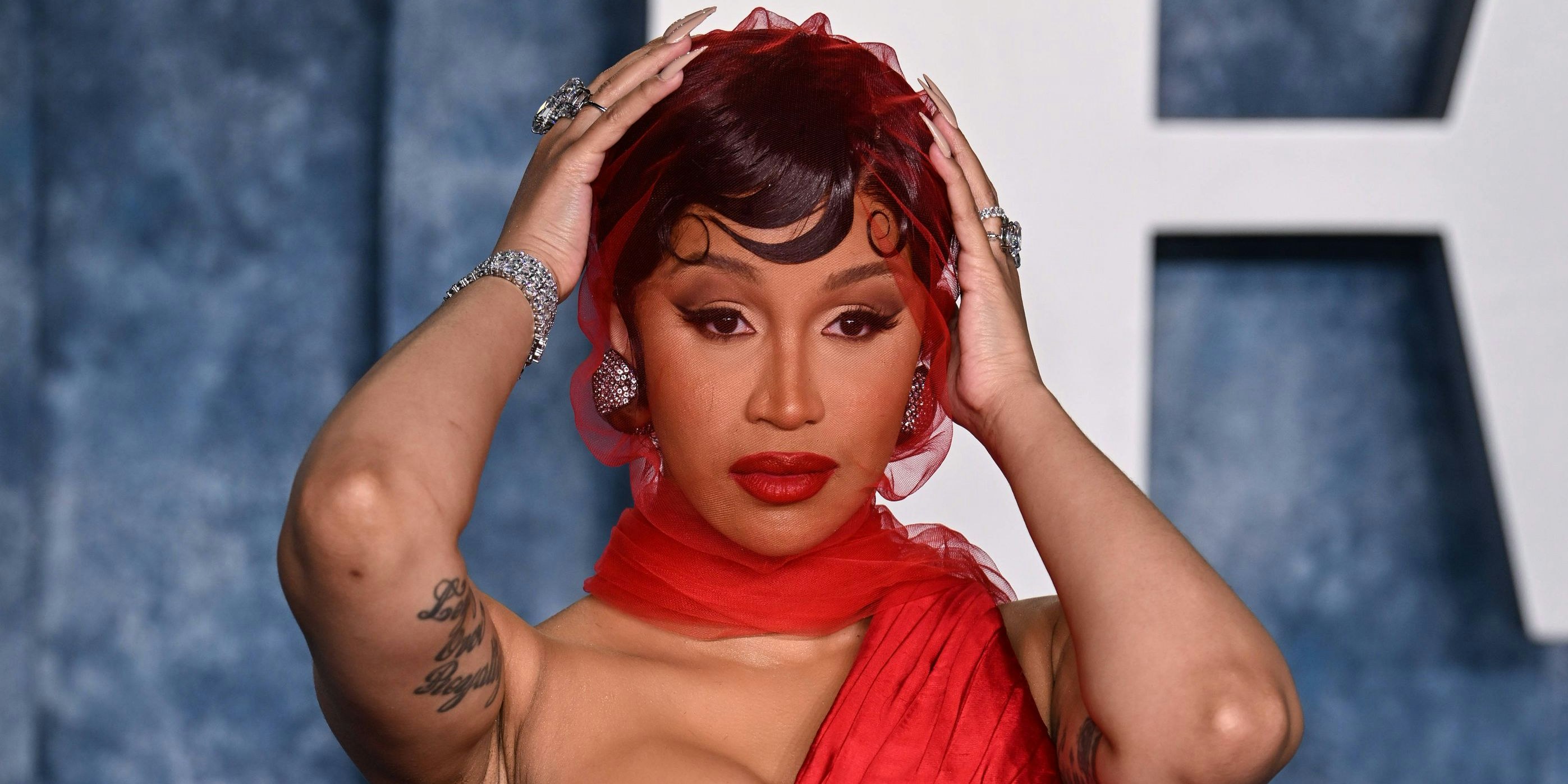 Die Rapperin Cardi B wettert öffentlich gegen den Dalai Lama.