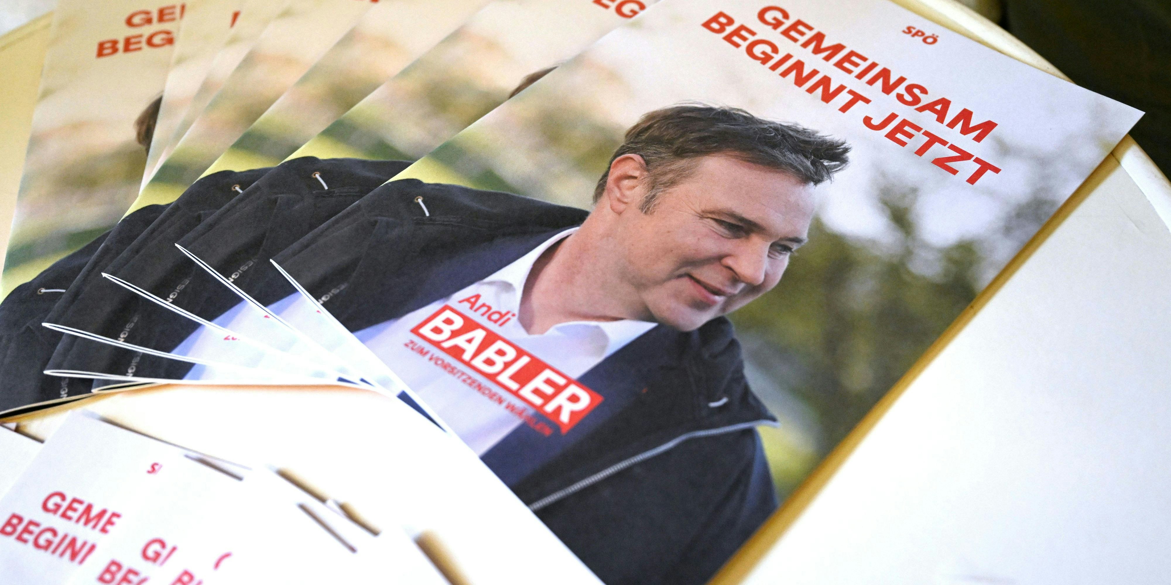 Der Traiskirchner Bürgermeister Andreas Babler wirbt mit einem breiten Programm um die Gunst der SPÖ-Mitglieder. 