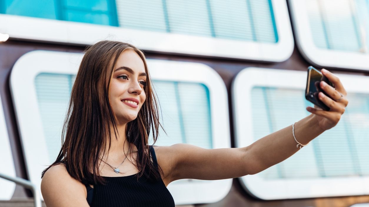 Es ist nicht jeder über den Teenage-Look Filter auf TikTok erfreut. 