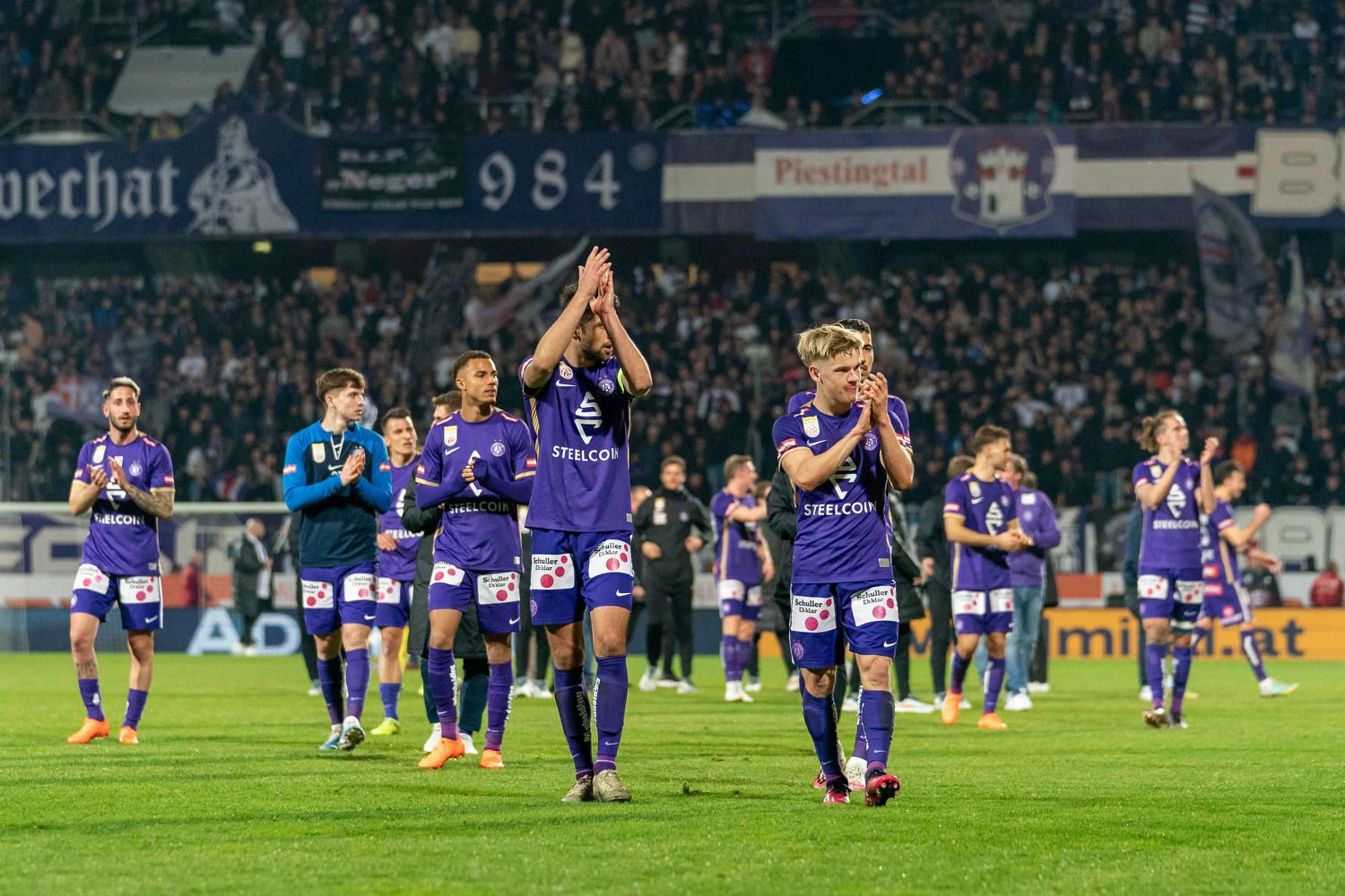 Die Austria-Kicker wurden am Donnerstag über die Lizenzentscheidung der Bundesliga informiert. 