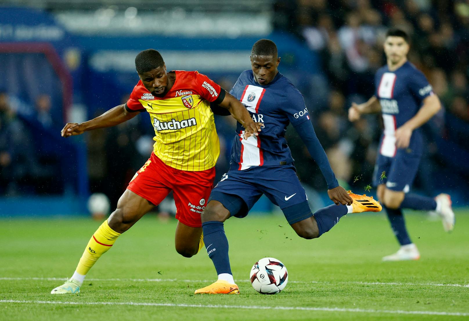 ÖFB-Teamkicker Kevin Danso im Spiel gegen Paris St.-Germain. 