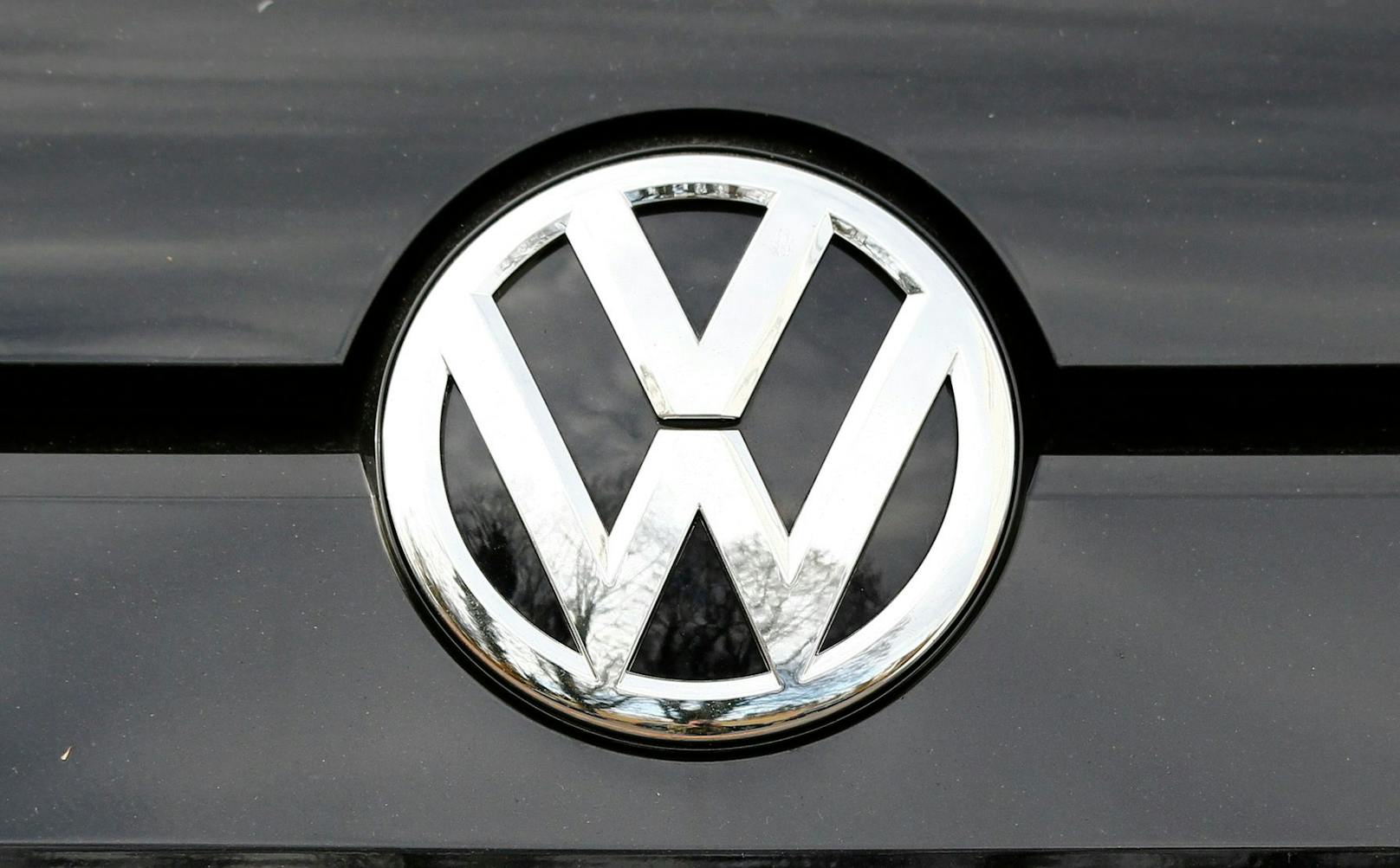 VW-Fahrern droht, "von heute auf morgen die Kfz-Zulassung zu verlieren".