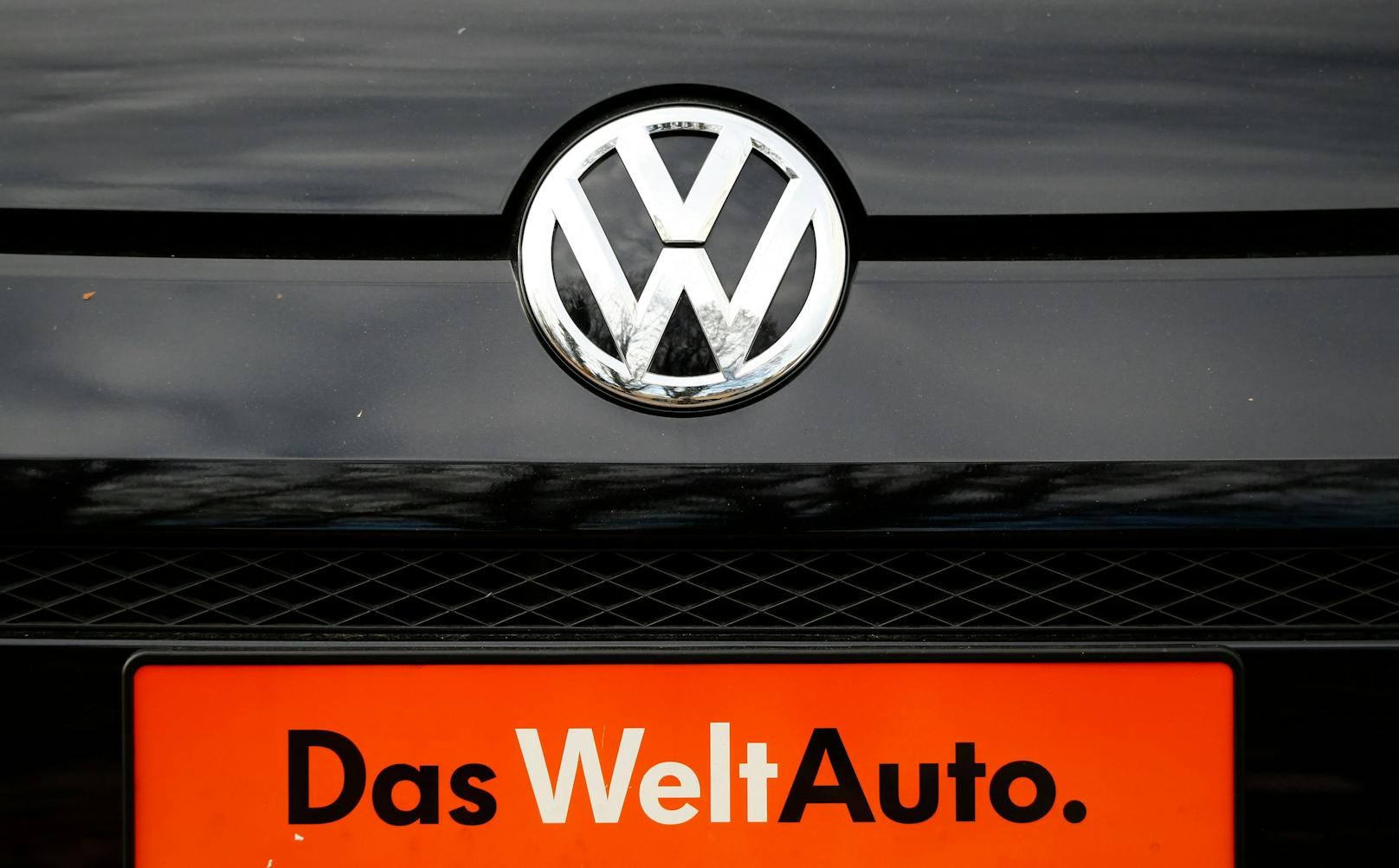Warnung an VW-Fahrer – es droht Zulassungs-Entzug