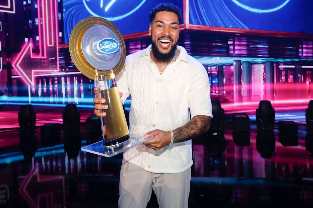 Sem Eisinger konnte sich beim Finale der 20. Staffel durchsetzen. Danach ging es für ihn auf gemeinsame Tour mit dem 