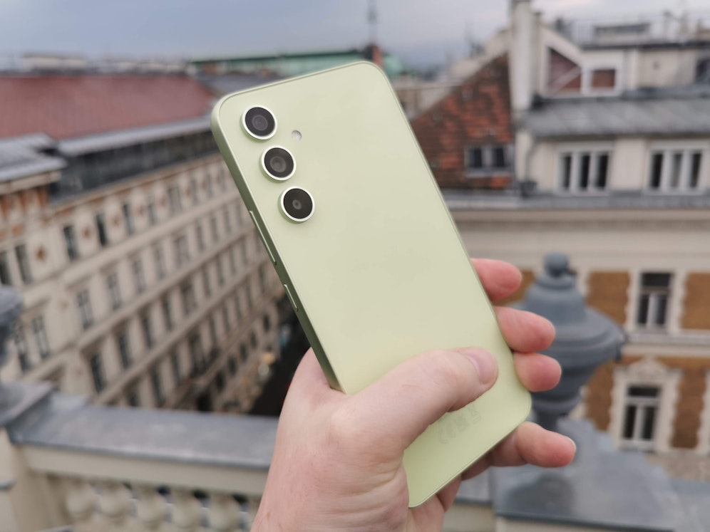 Das Samsung Galaxy A54 5G im Test – ein solides Smartphone, das alles gut kann und lange durchhalten wird.