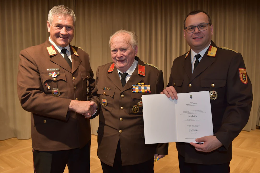 Dieser Mann ist seit 70 Jahren bei der Feuerwehr dabei