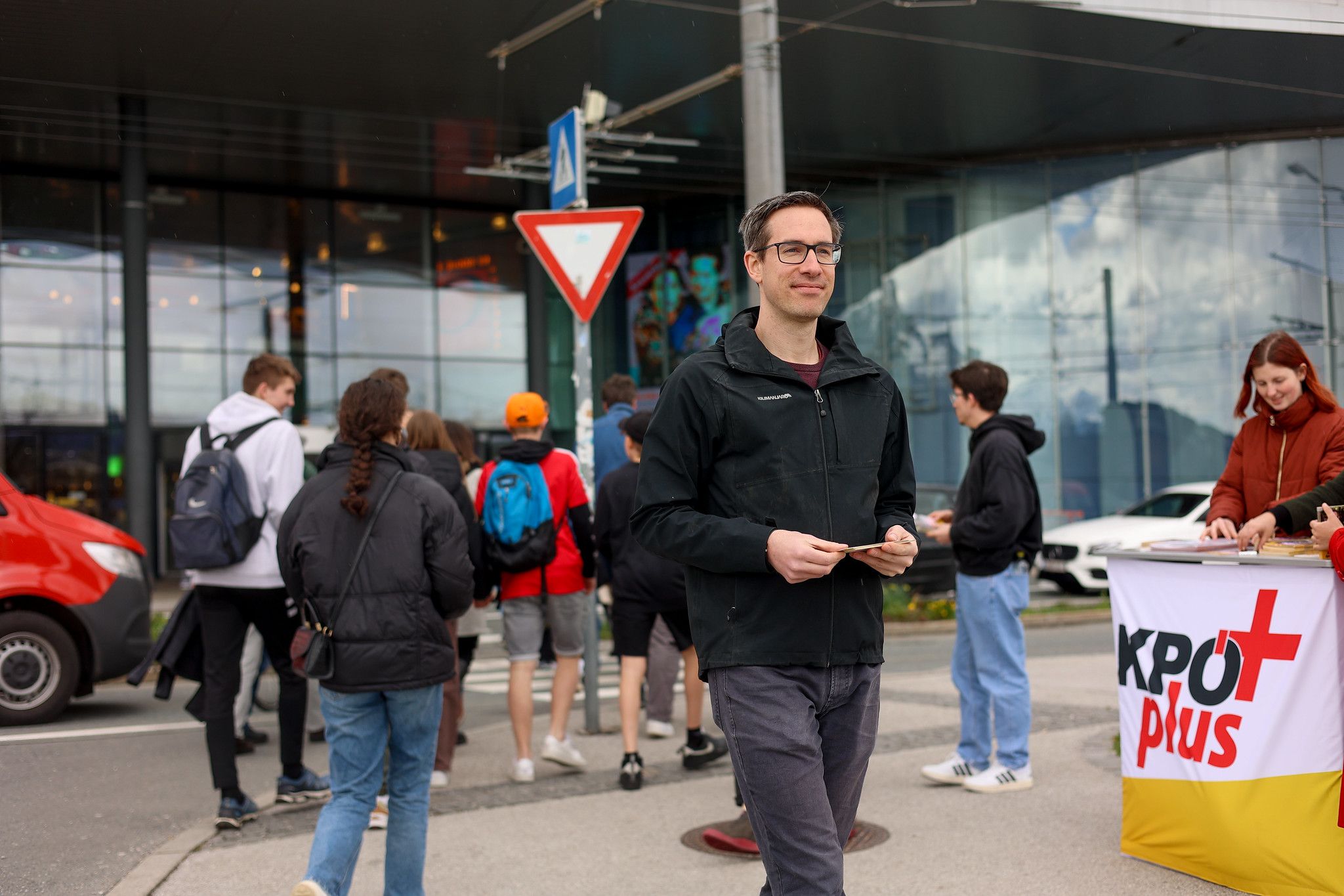 Die KPÖ-Abgeordneten würden auch im Bund auf einen Gutteil ihres potentiellen Gehalts verzichten.