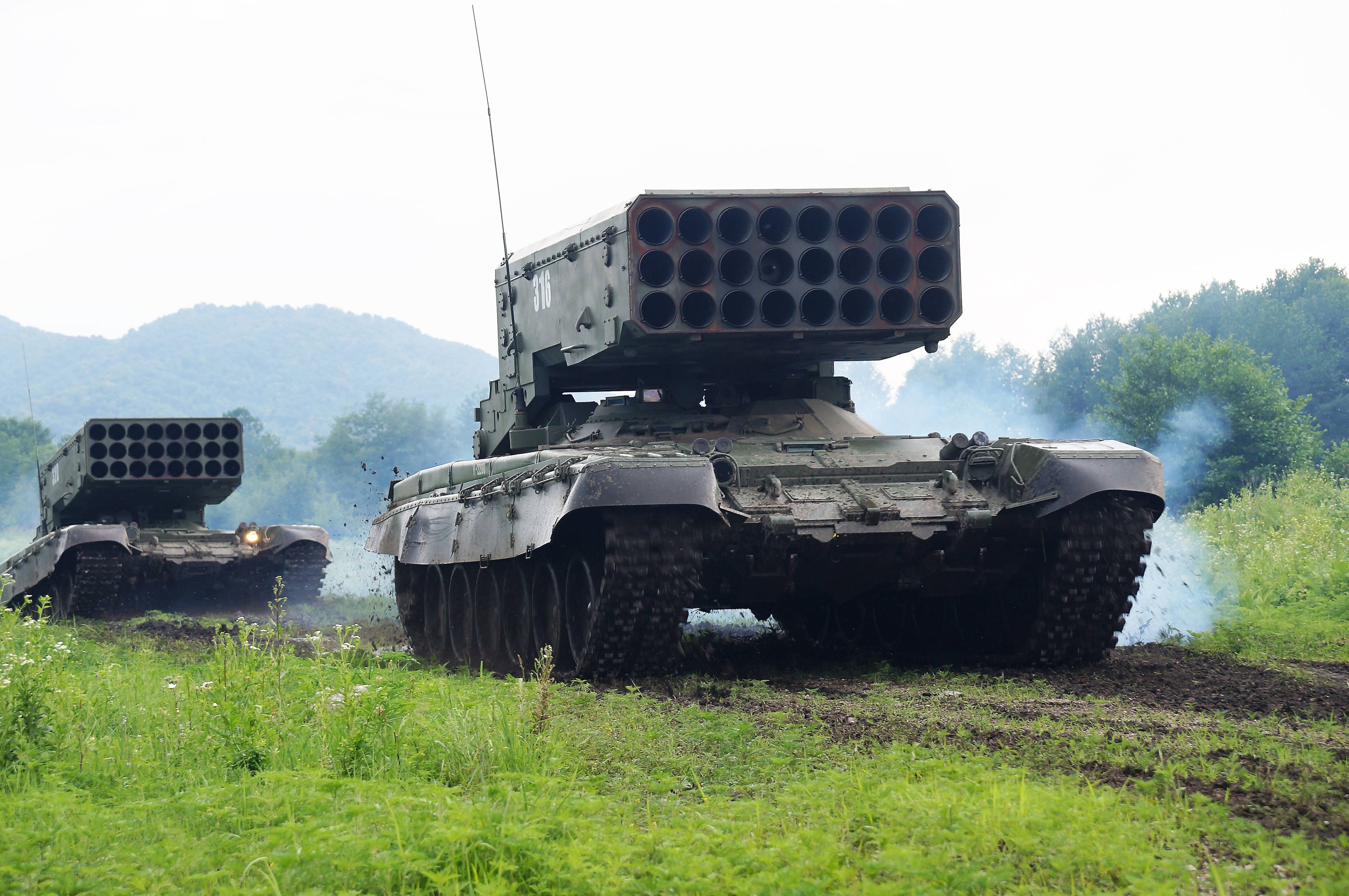 TOS-1A "Solntsepyok" während einer Übung in Russland, 2019.