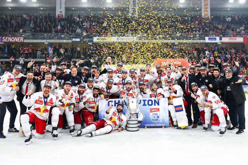 Die Red Bulls Salzburg haben die ICE Hockey Liga gewonnen, dachten dabei auch an den verstorbenen Didi Mateschitz. 