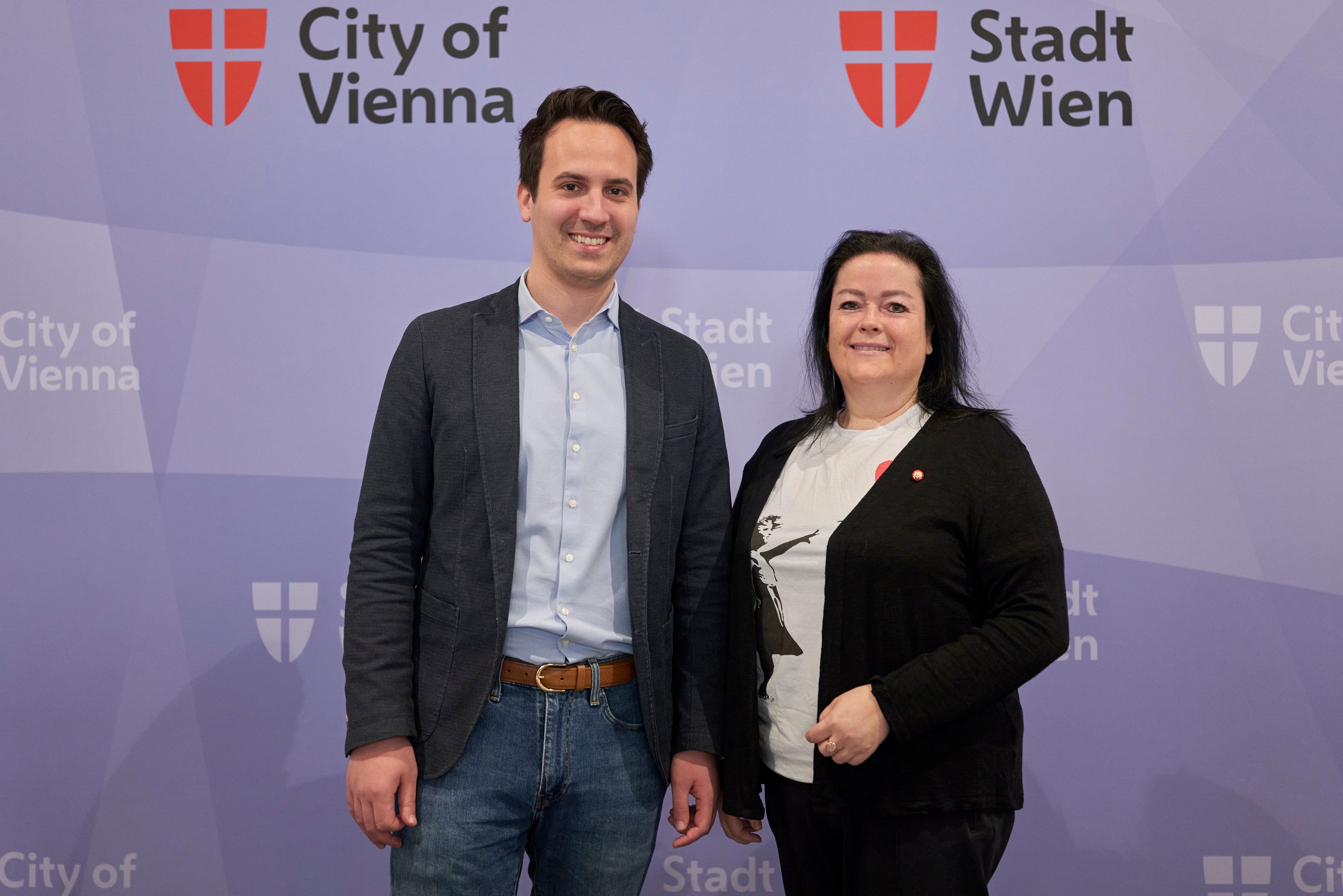 Vizebürgermeister Christoph Wiederkehr und Nicole Berger-Krotsch, Rathaus Volkshalle