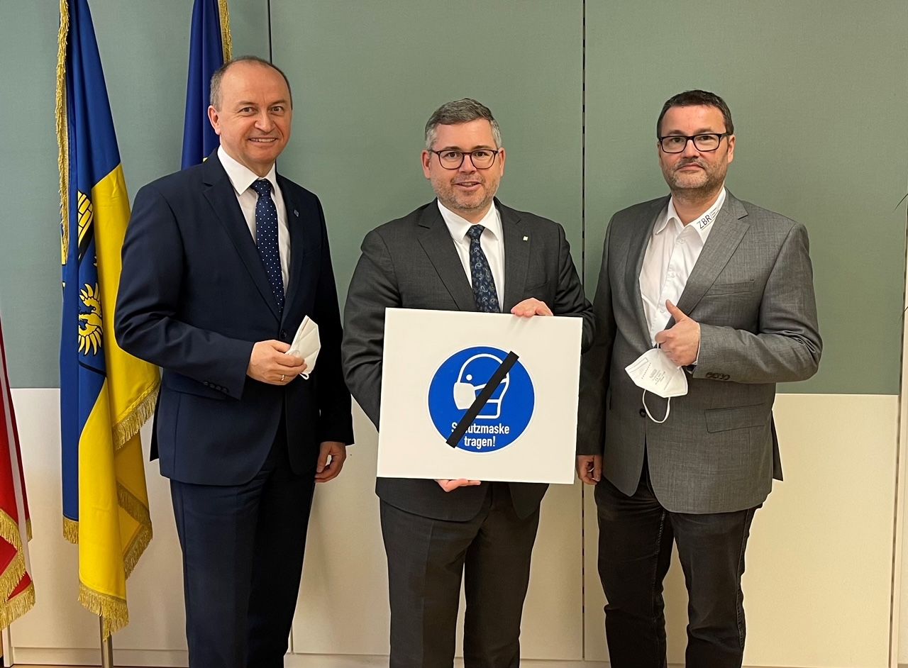 LGA-Chef Konrad Kogler, Landesrat Ludwig Schleritzko und Vorsitzender des Zentralbetriebsrats Gottfried Feiertag. (v.l.)