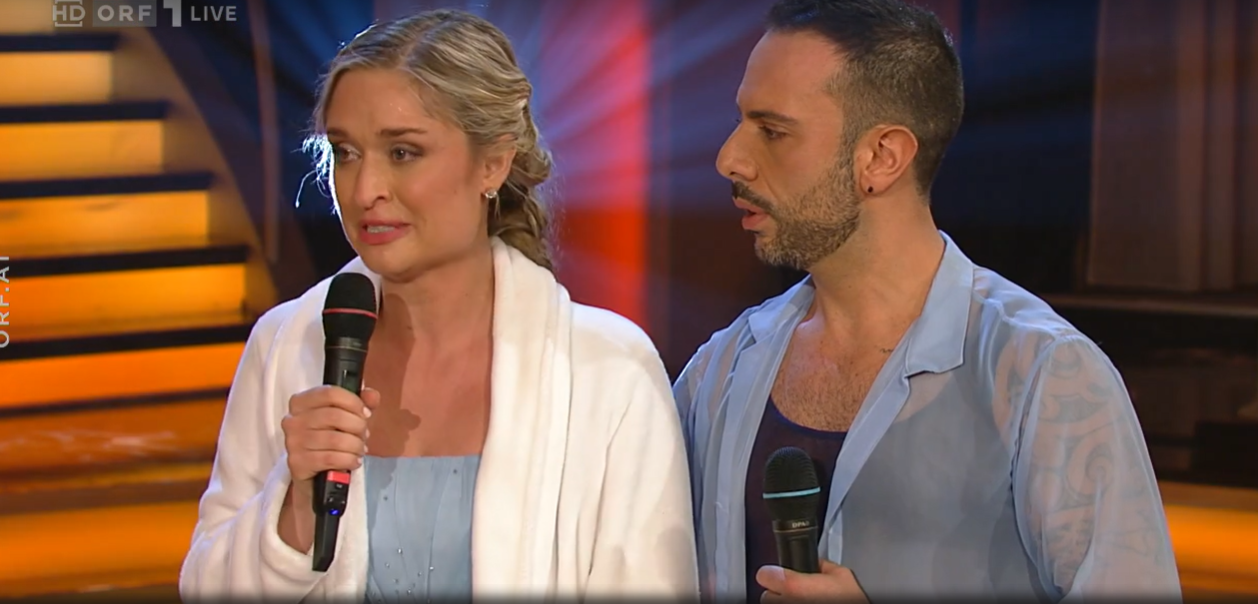 Corinna Kamper tanzt mit viel Gefühl für eine verstorbene Freundin.&nbsp;