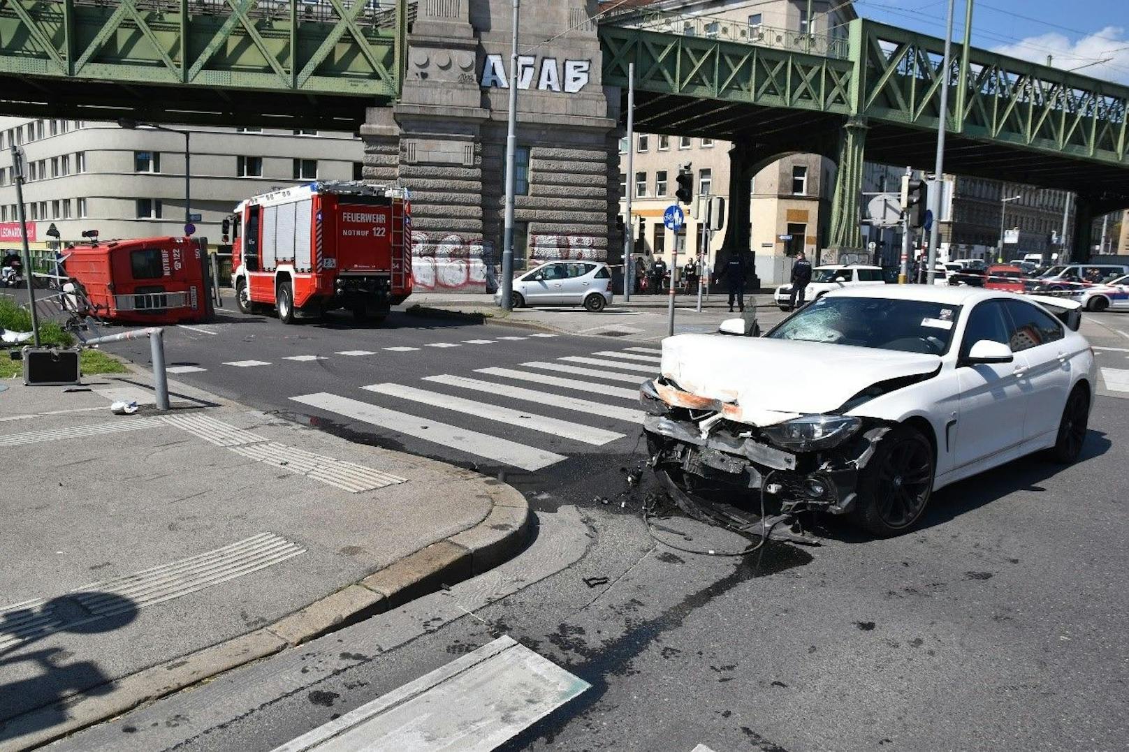 Am Sechshauser Gürtel kam es am Samstag zu einem heftigen Verkehrsunfall.