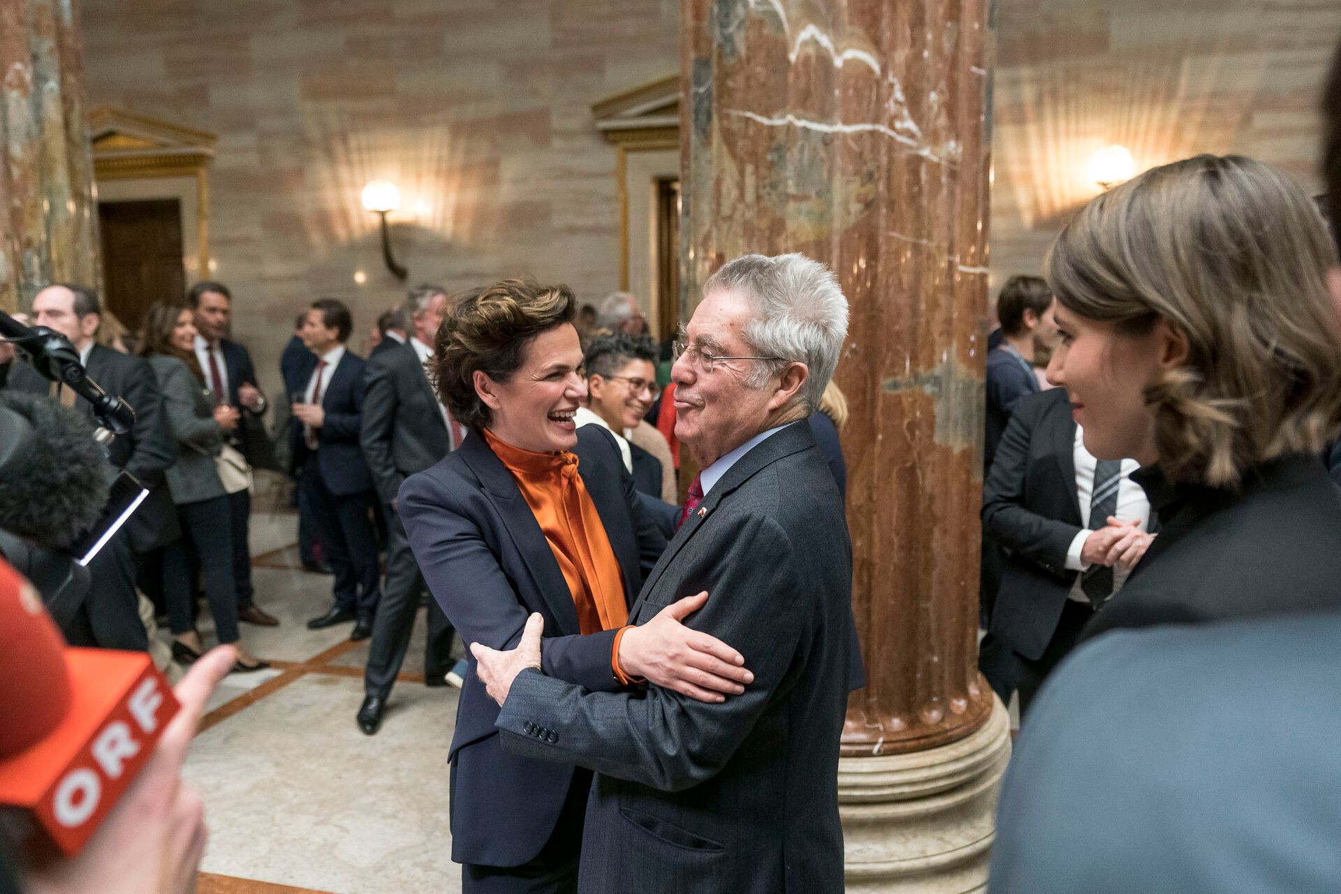 Heinz Fischer unterstützt Rendi offiziell.