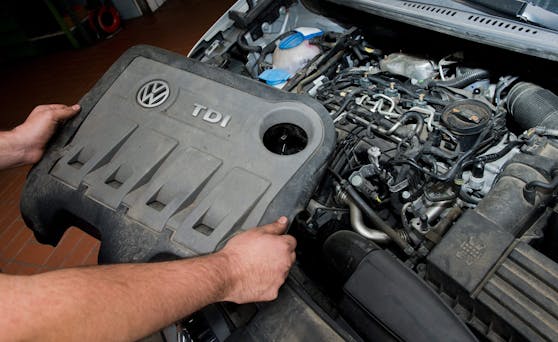 So sieht es unter der Kappe eines EA 189-Dieselmotors von Volkswagen aus.