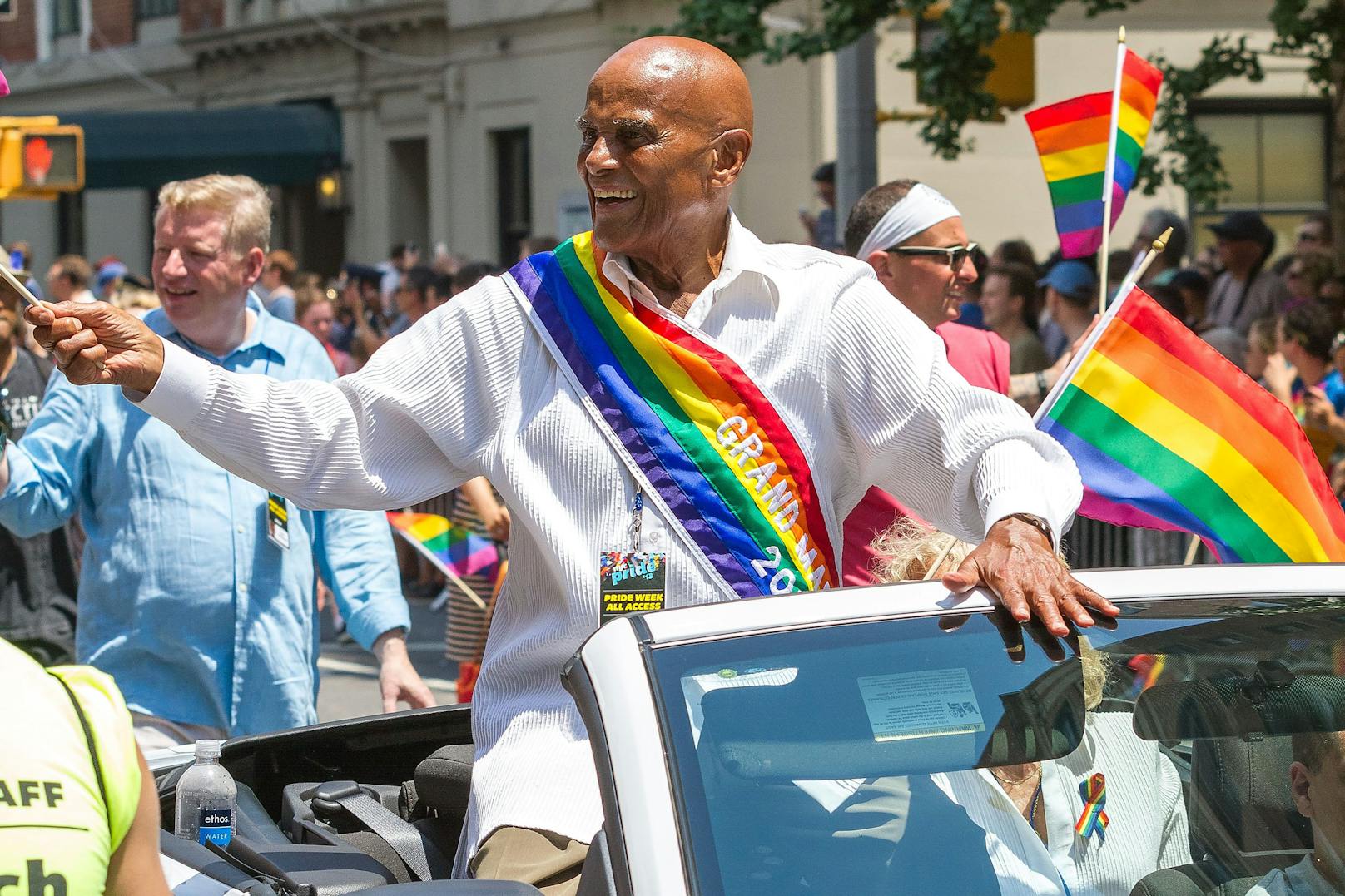 Harry Belafonte unterstützte auch die Rechte der LGBTQ-Community. 