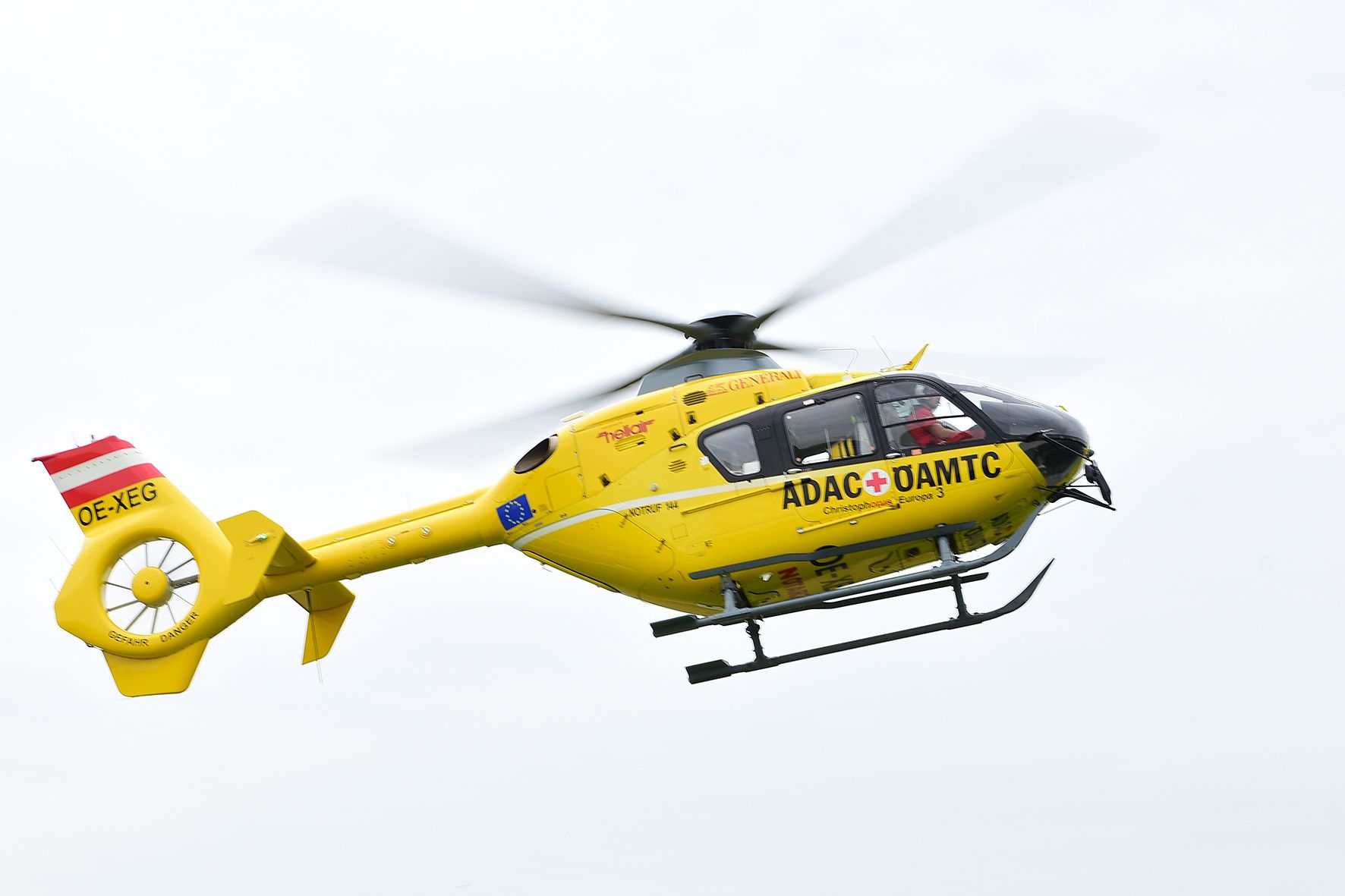 Das 8-jährige Mädchen wurde mit schweren Verletzungen ins Krankenhaus geflogen werden. 