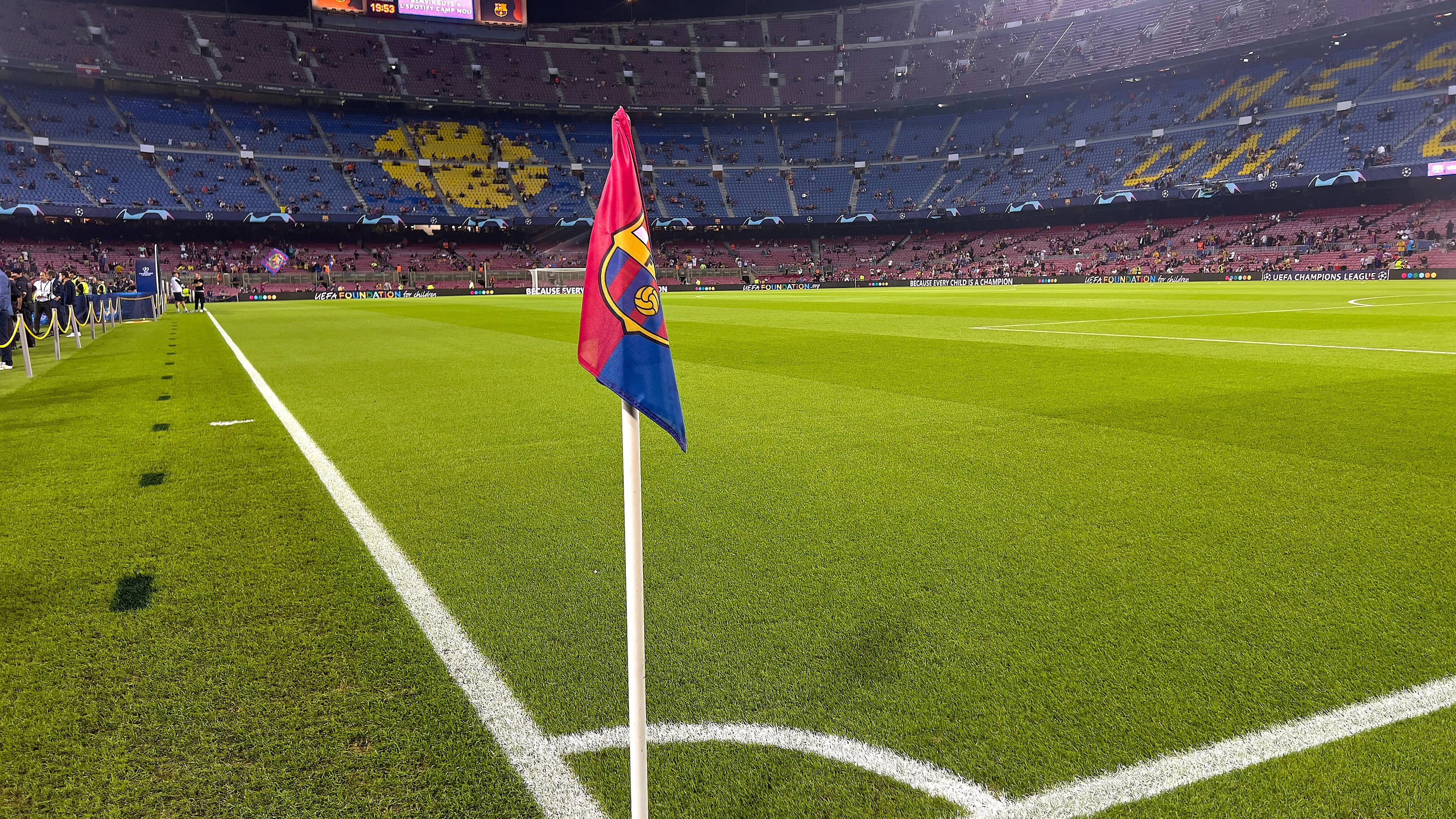 Der FC Barcelona renoviert das antehrwürdige Camp Nou. 