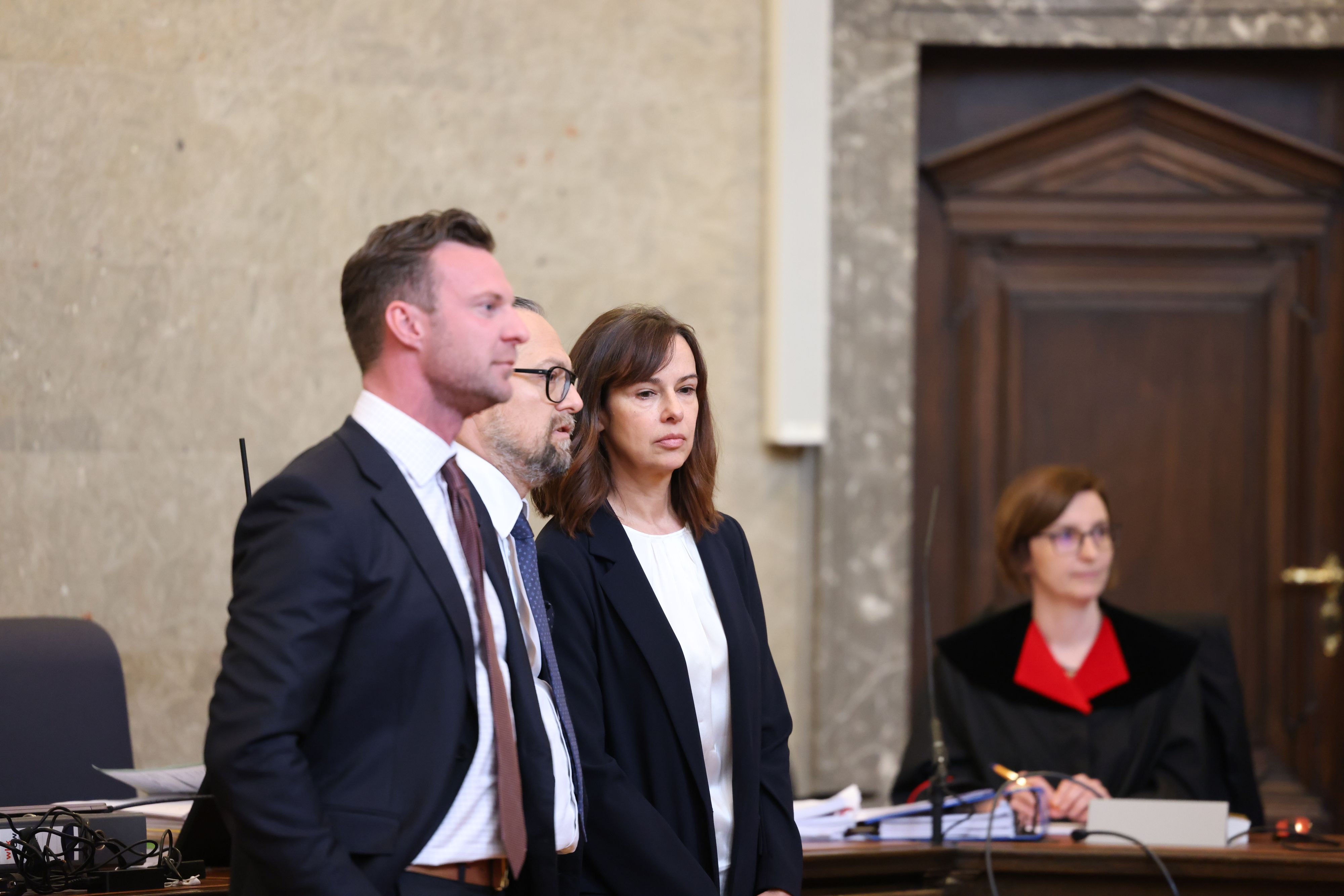 Sophie Karmasin und ihre Anwälten Norbert Wess und Philipp Wolm werden das Urteil bekämpfen.