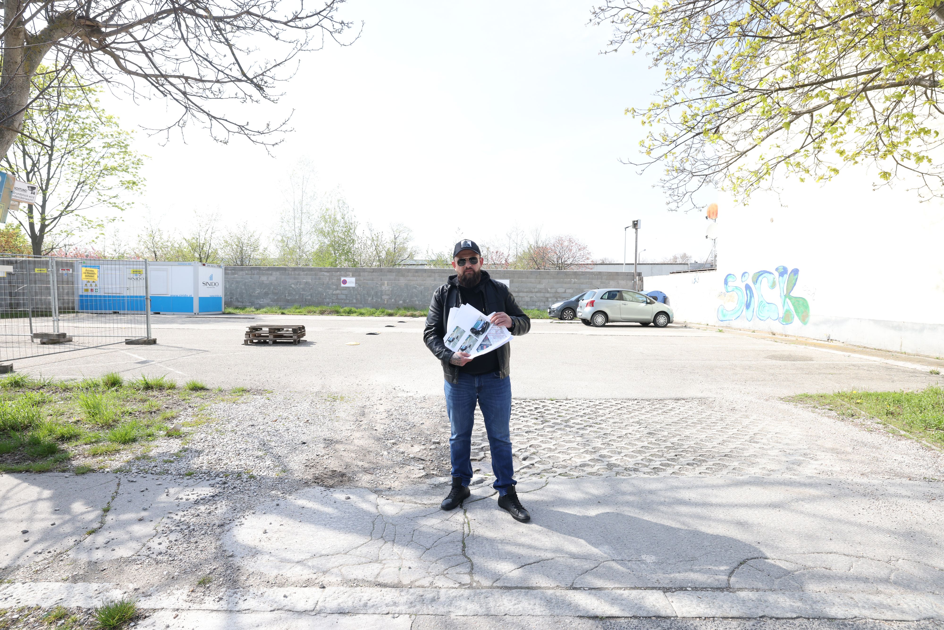 Für Nika wurde kurzes Umdrehen auf dem Parkplatz in der Donaustadt zu einem enorm teuren Vergnügen.&nbsp;