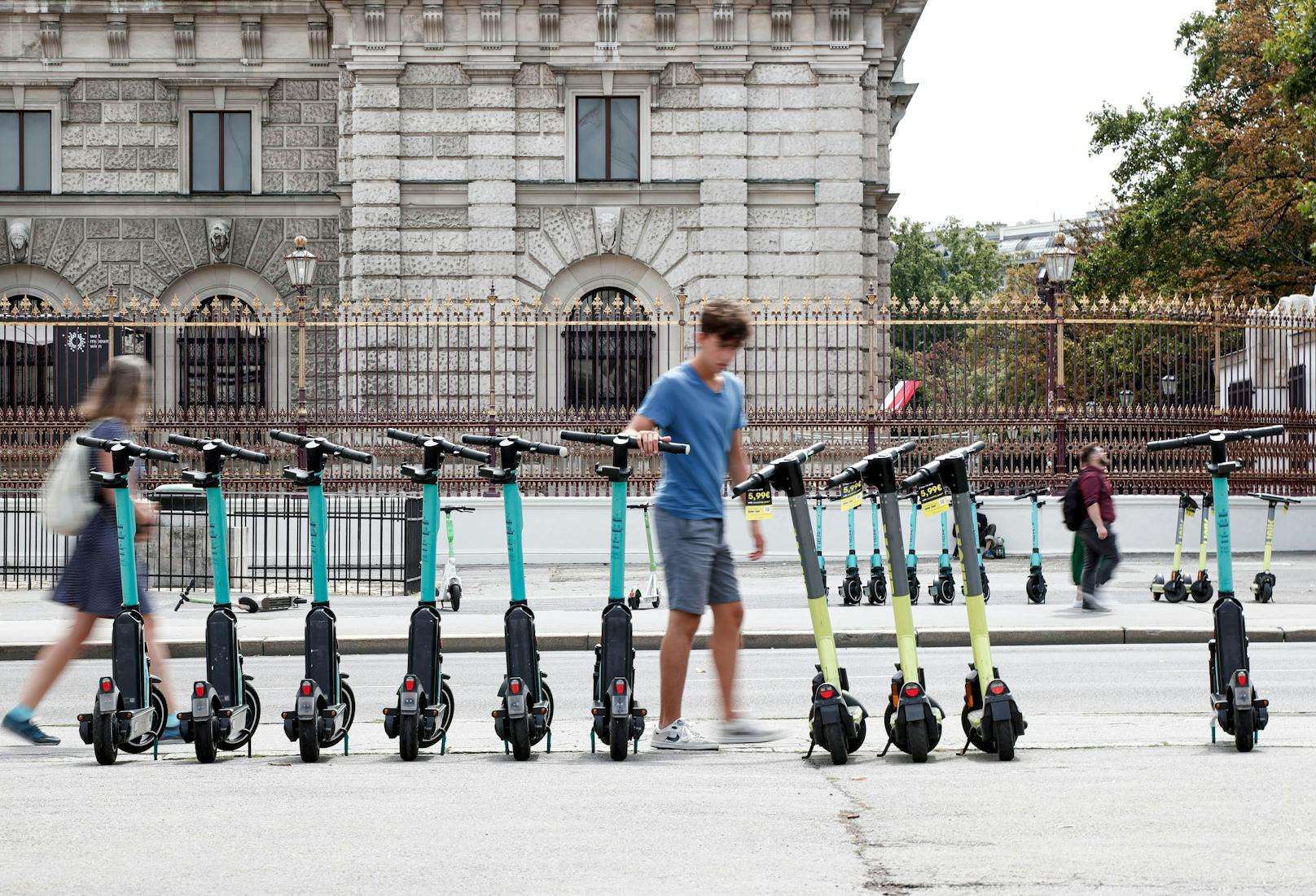 Ab 1. Mai gelten in Wien strengere Regeln für E-Scooter.