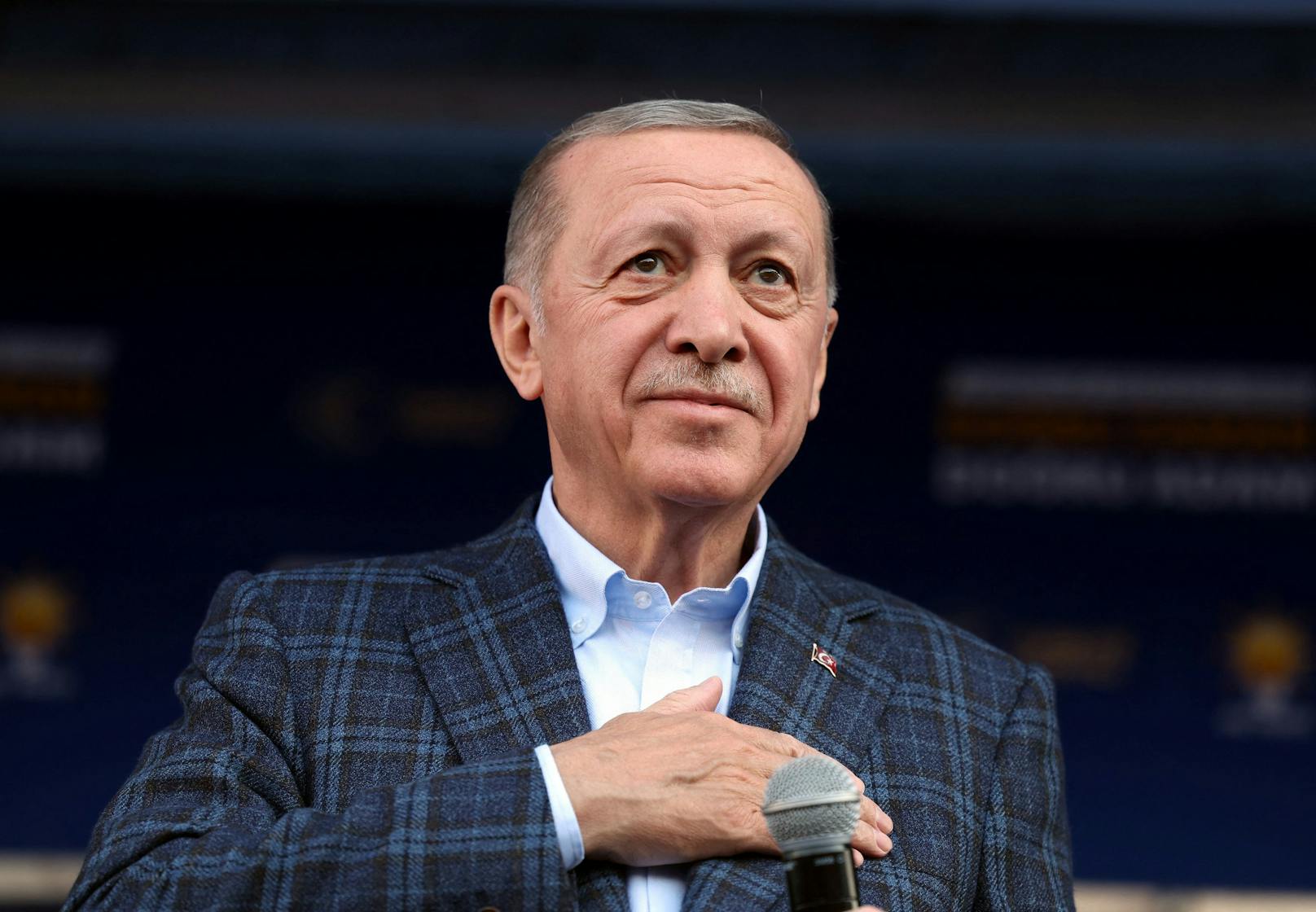 Der türkische Präsident Recep Tayyip Erdogan ist wenige Tage vor der Präsidentschaftswahl in der Türkei gesundheitlich angeschlagen.  