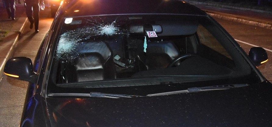 Der Autofahrer konnte nicht mehr bremsen, der 79-Jährige wurde vom Wagen erfasst.