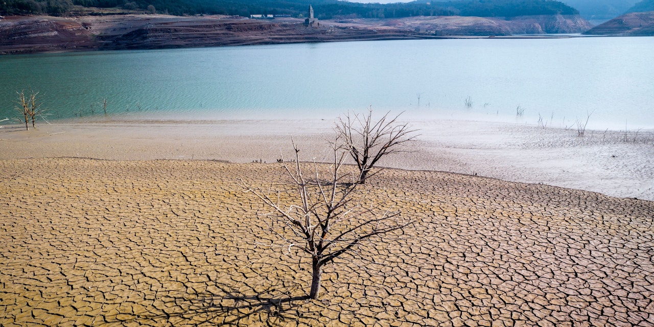 40 grados en España – el agua en los balnearios escasea – mundo