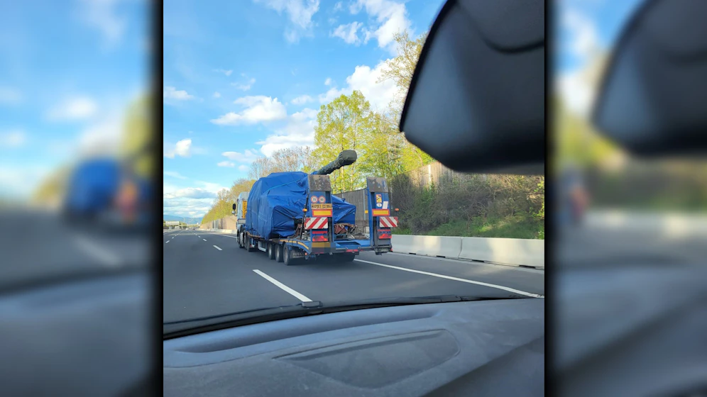 Am Dienstag bekam ein <em>