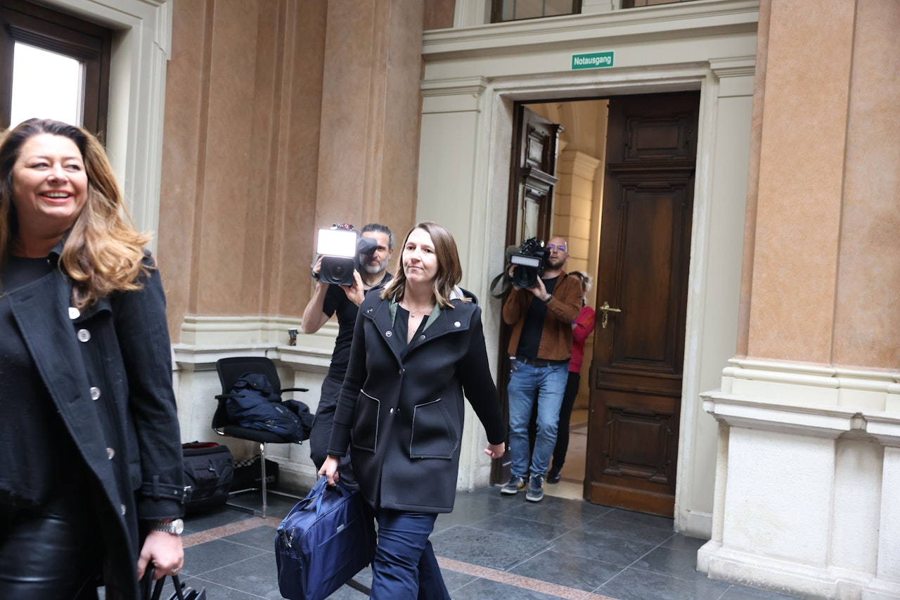 Heute.at - Beinschab: Karmasin wollte Geld so schnell wie möglich