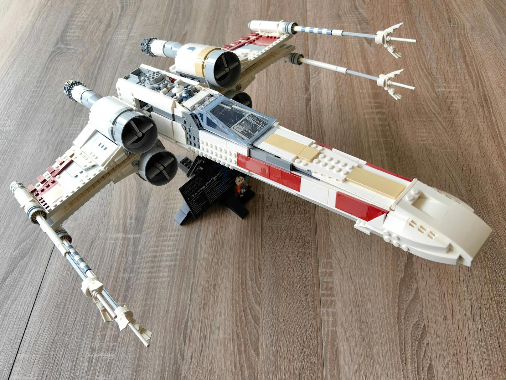... weniger Klebearbeit, bessere Proportionen – LEGO hat in der dritten Version den X-Wing Starfighter deutlich verbessert. Fraglich ist für Besitzer der 2013er-Version, ob ...