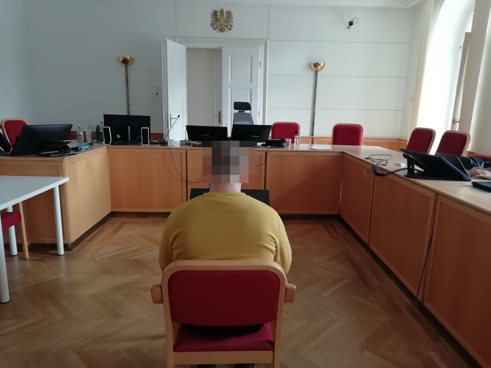 Der 30-Jährige wurde wegen schwerem Raub und Freiheitsentziehung zu sieben Jahren Haft verurteilt.