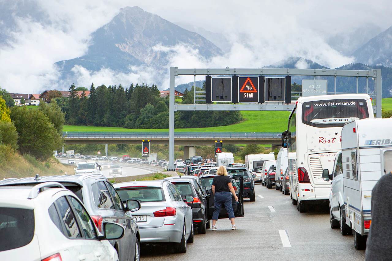 B31 Chaos Massenkarambolage Und Kilometerlange Staus Was Geschah Wirklich
