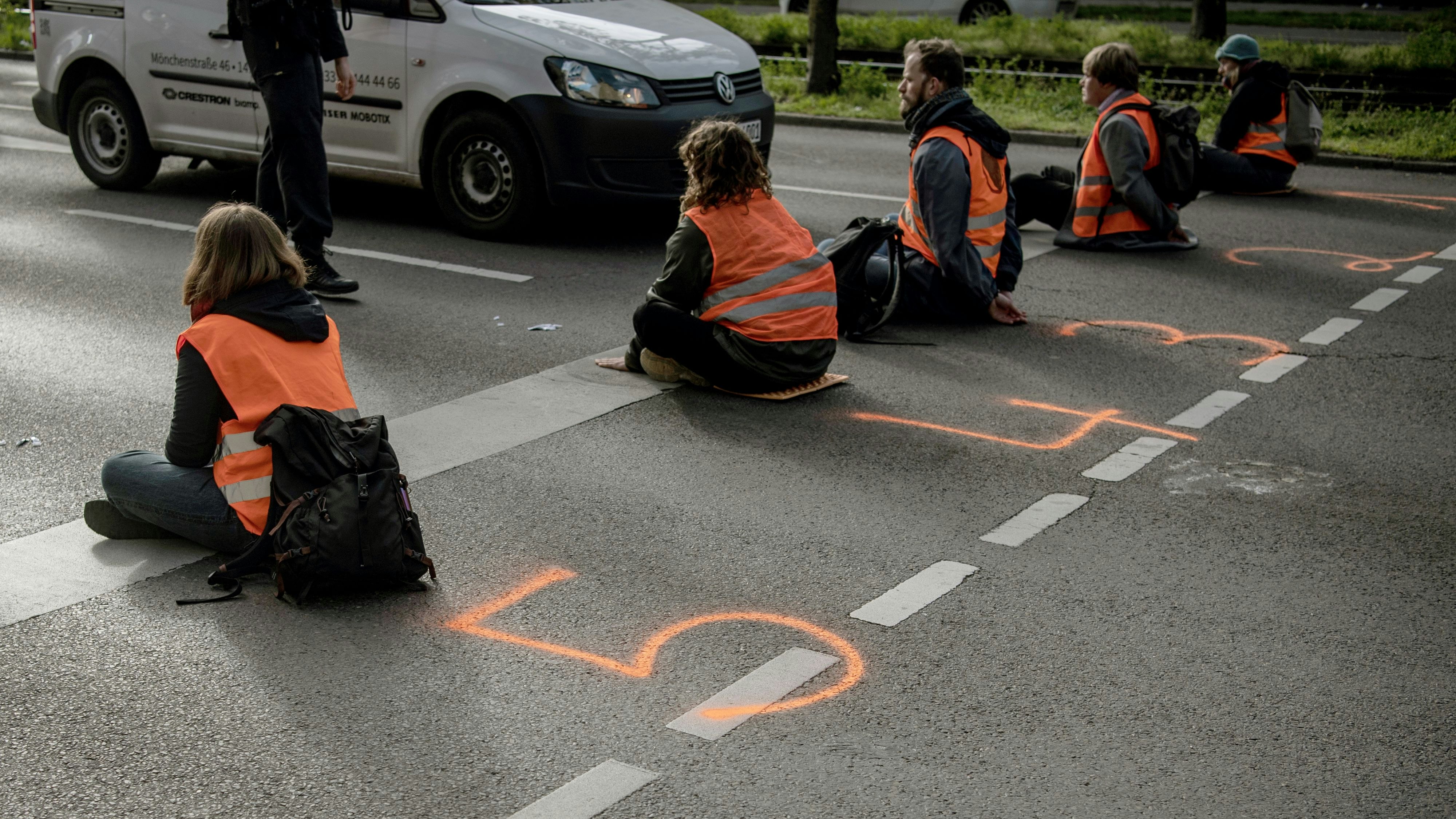 Am Donnerstag veranstaltete die "Letzte Generation" erneut einen Klima-Streik in der deutschen Hauptstadt Berlin. 