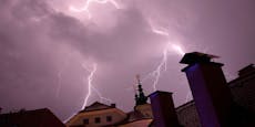 Unwetter-Gefahr! Hagel-Gewitter fegen über Österreich