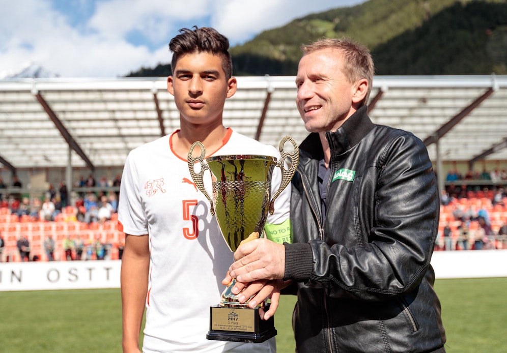 Klaus Mitterdorfer wird neuer ÖFB-Präsident. Schon bislang war er Präsident des Kärntner Landesverbandes. Im Bild beim U17 Toto-Cup beim Spiel gegen die Schweiz im Jahr 2017. 