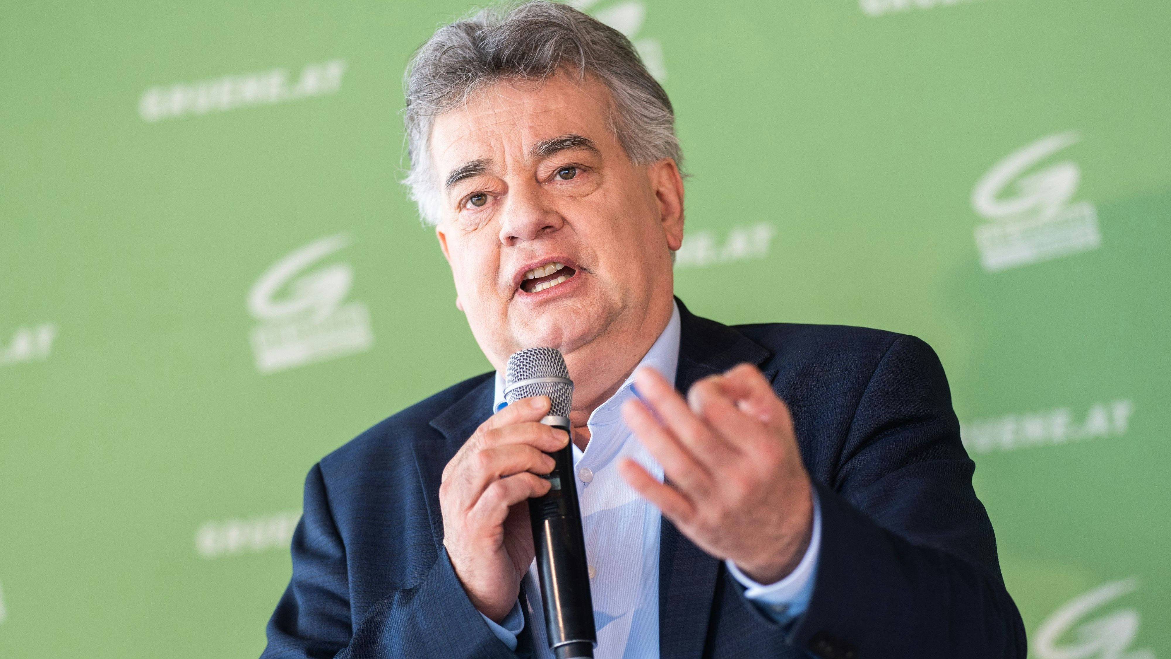 Vizekanzler Werner Kogler findet in einem Video deutliche Worte.