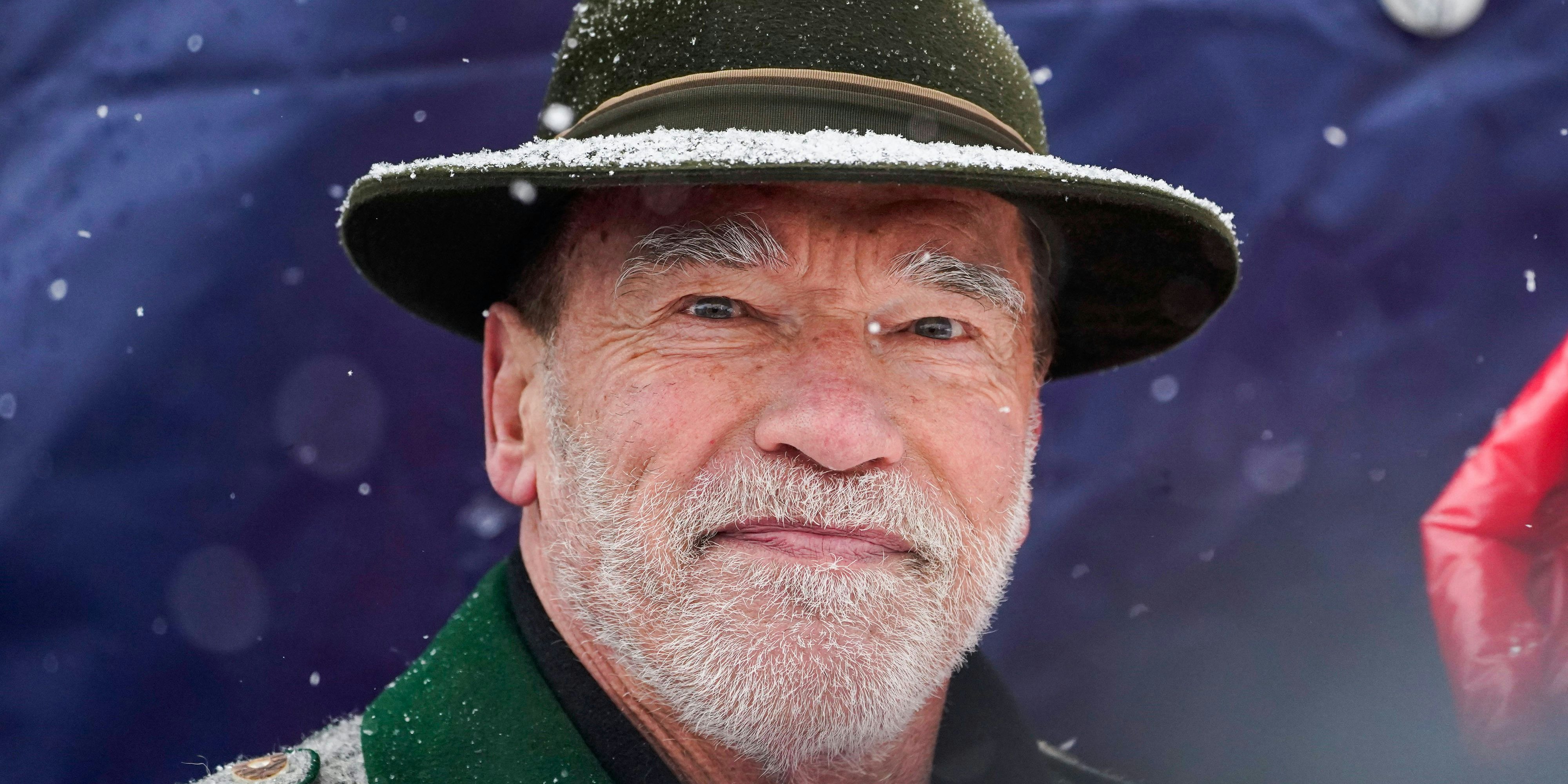 Arnold Schwarzenegger hat überraschende Neuigkeiten.