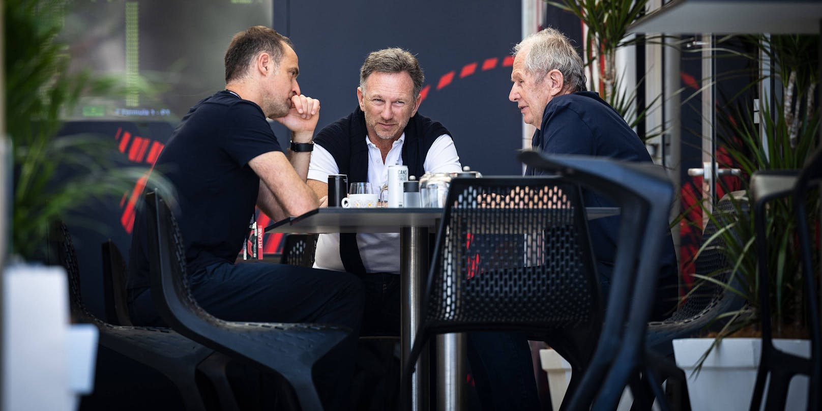 Helmut Marko spricht über den neuen Red-Bull-Boss Oliver Mintzlaff. 