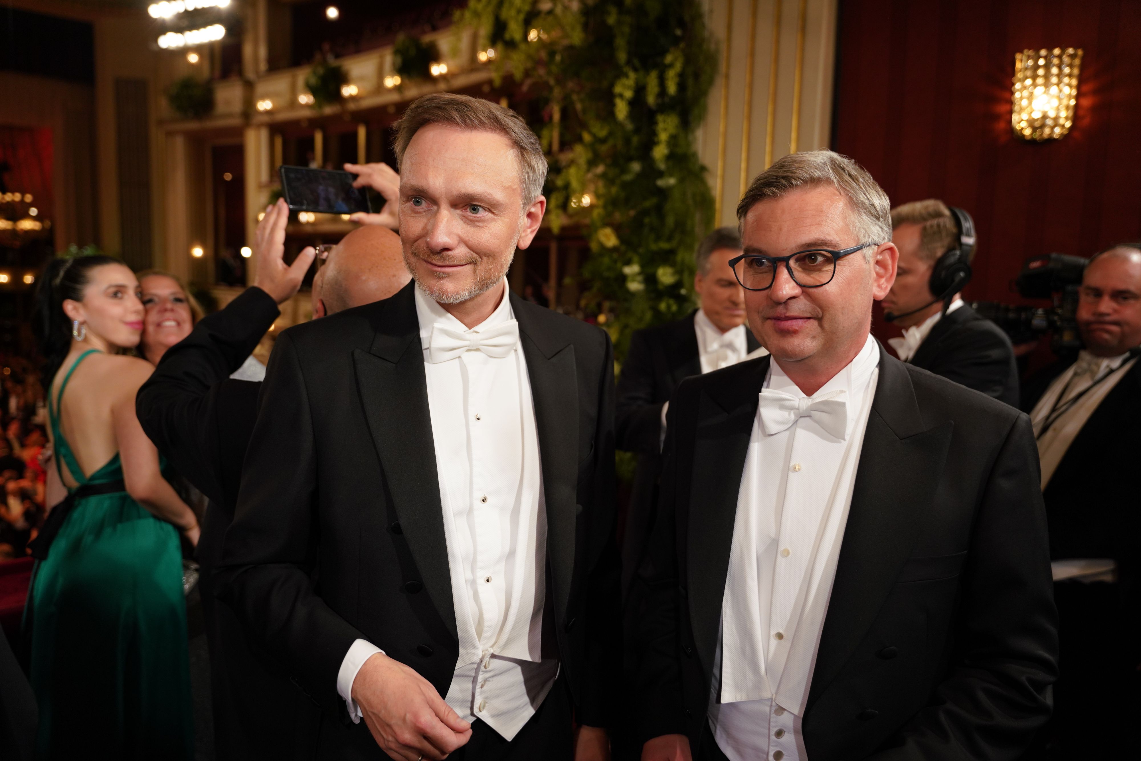 Besonders spendabel gab sich Finanzminister Magnus Brunner.