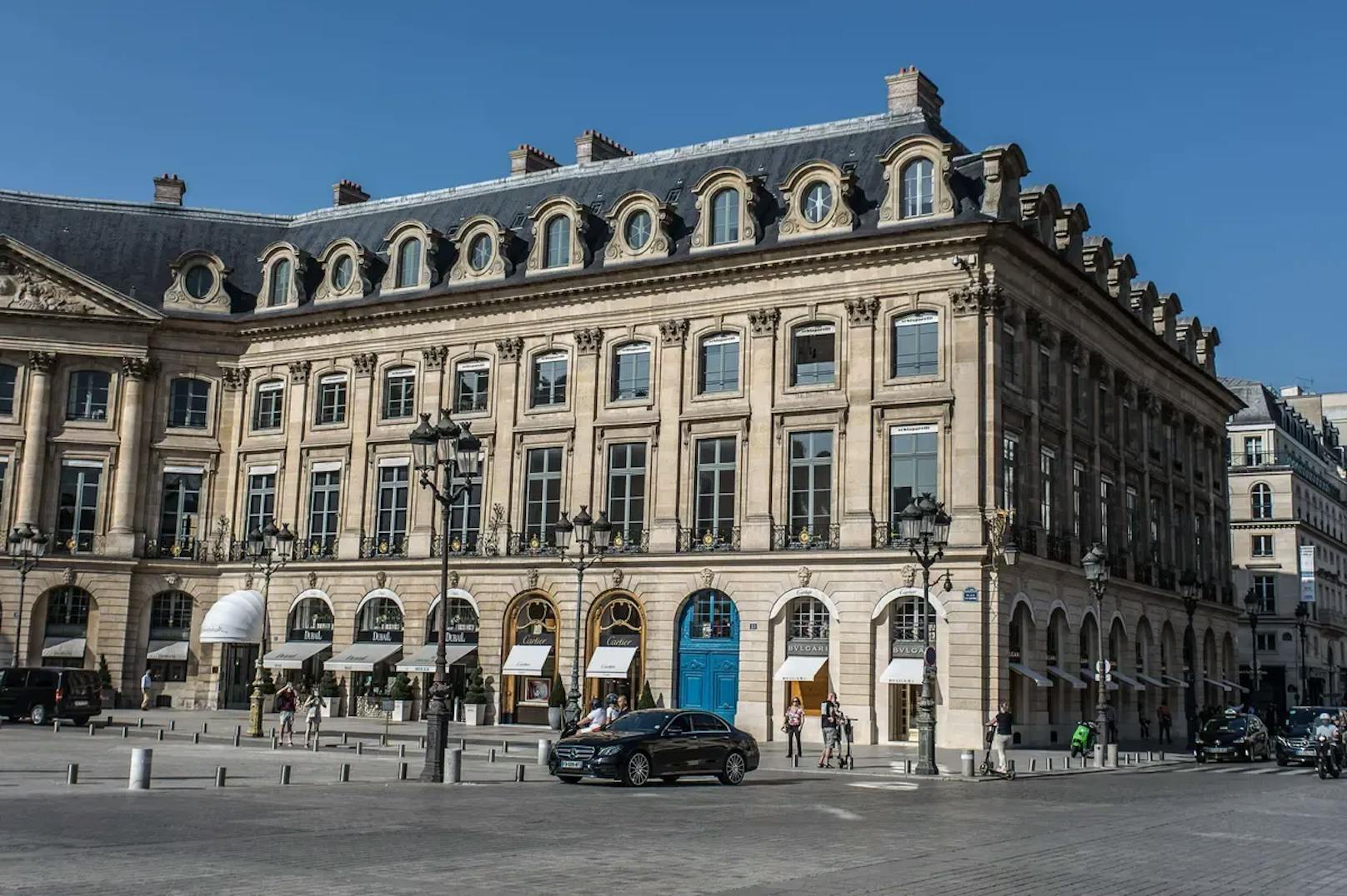 In Paris wurde der Luxus-Juwelier Bulgari erneut ausgeraubt.
