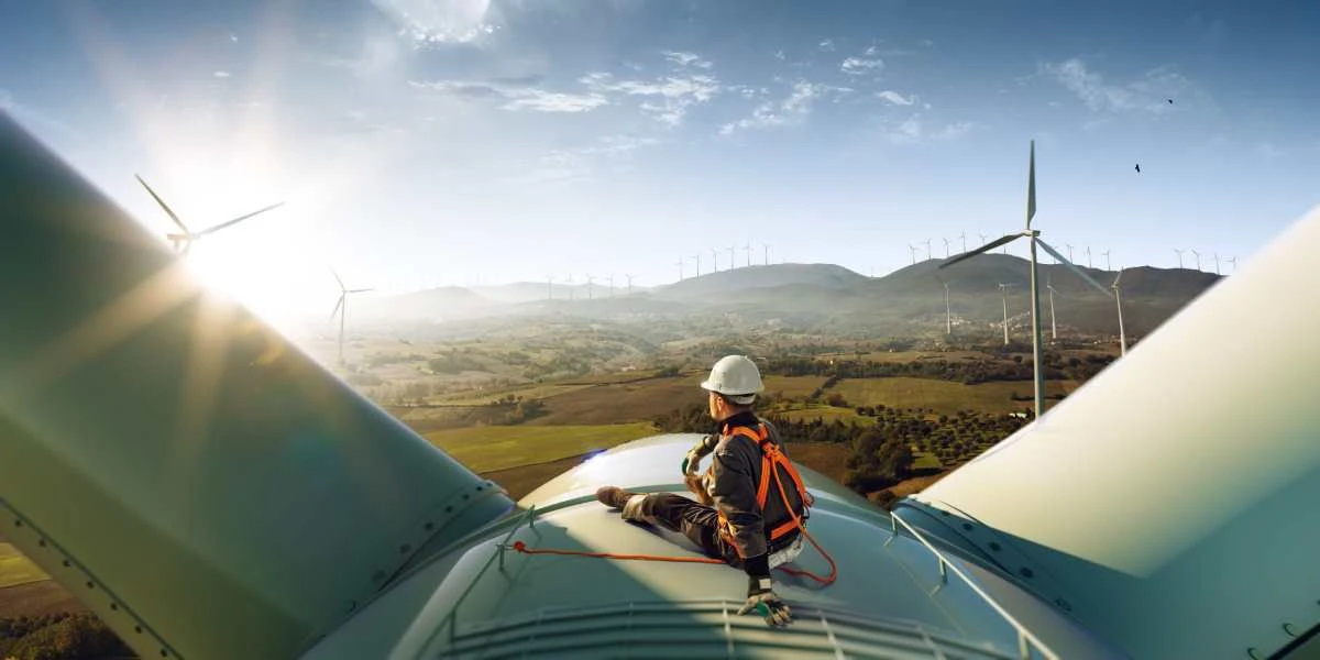 Genehmigungen für Windkraftprojekte beschleunigen – AWS, WindEurope und Accenture präsentieren digitale Plattform.