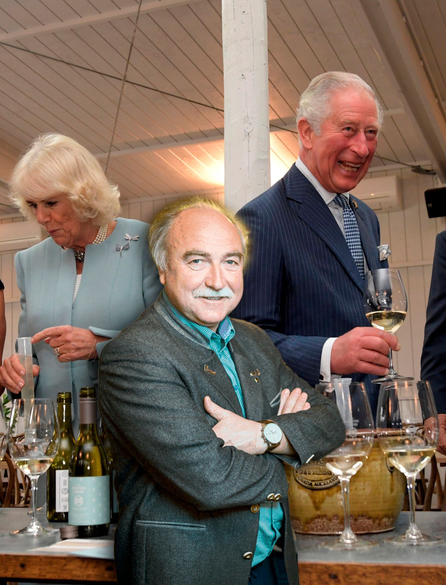 Willi Opitz (M.) schenkt Camilla und Charles einen 