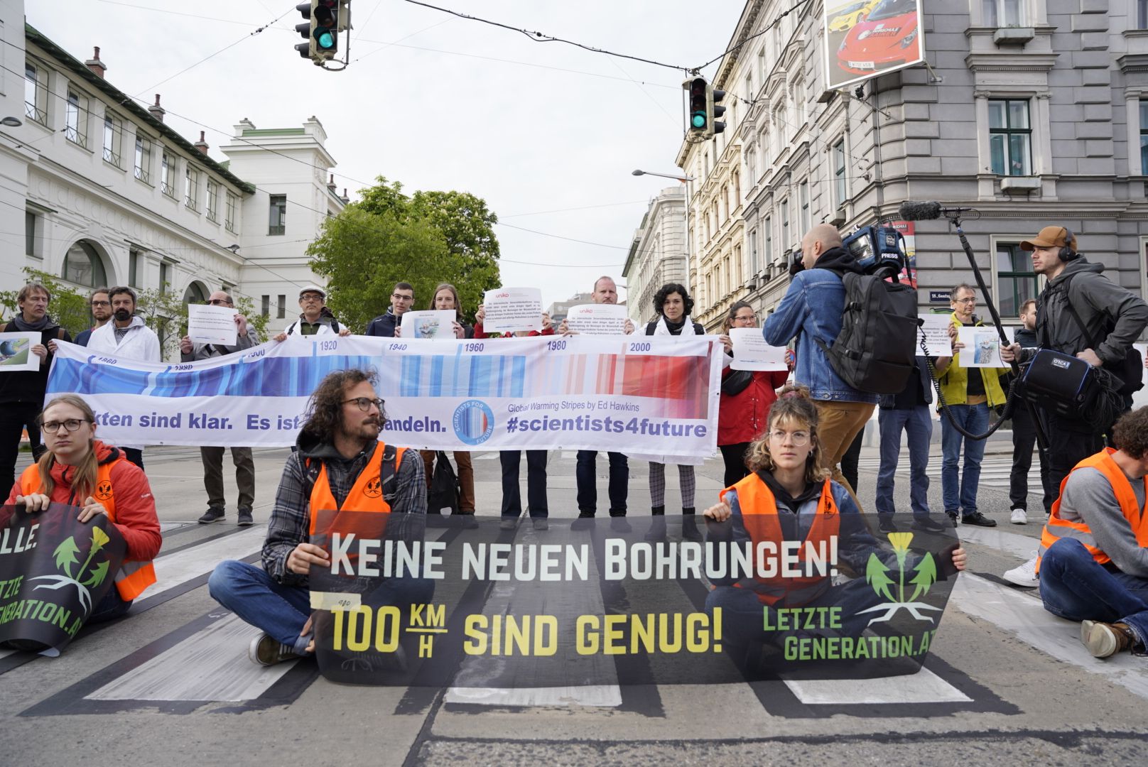 Klima-Aktivisten der Letzten Generation legten am Dienstag den Frühverkehr völlig lahm.
