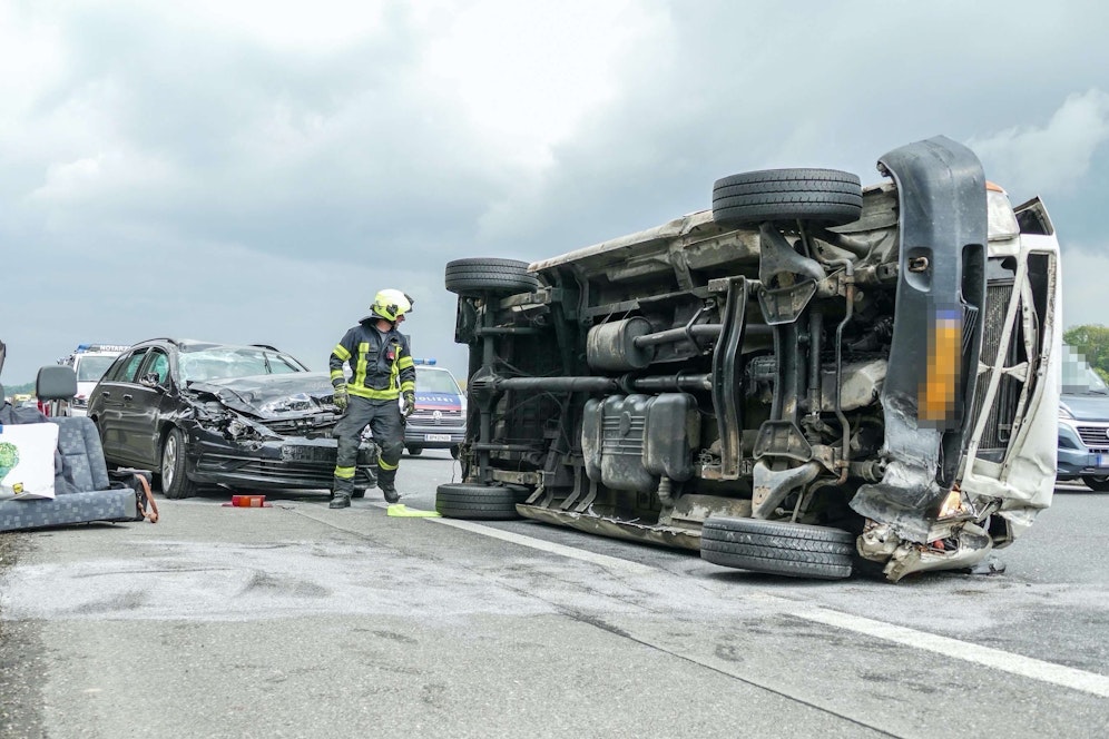 Unfall auf der A1 bei Neumarkt im Bezirk Melk