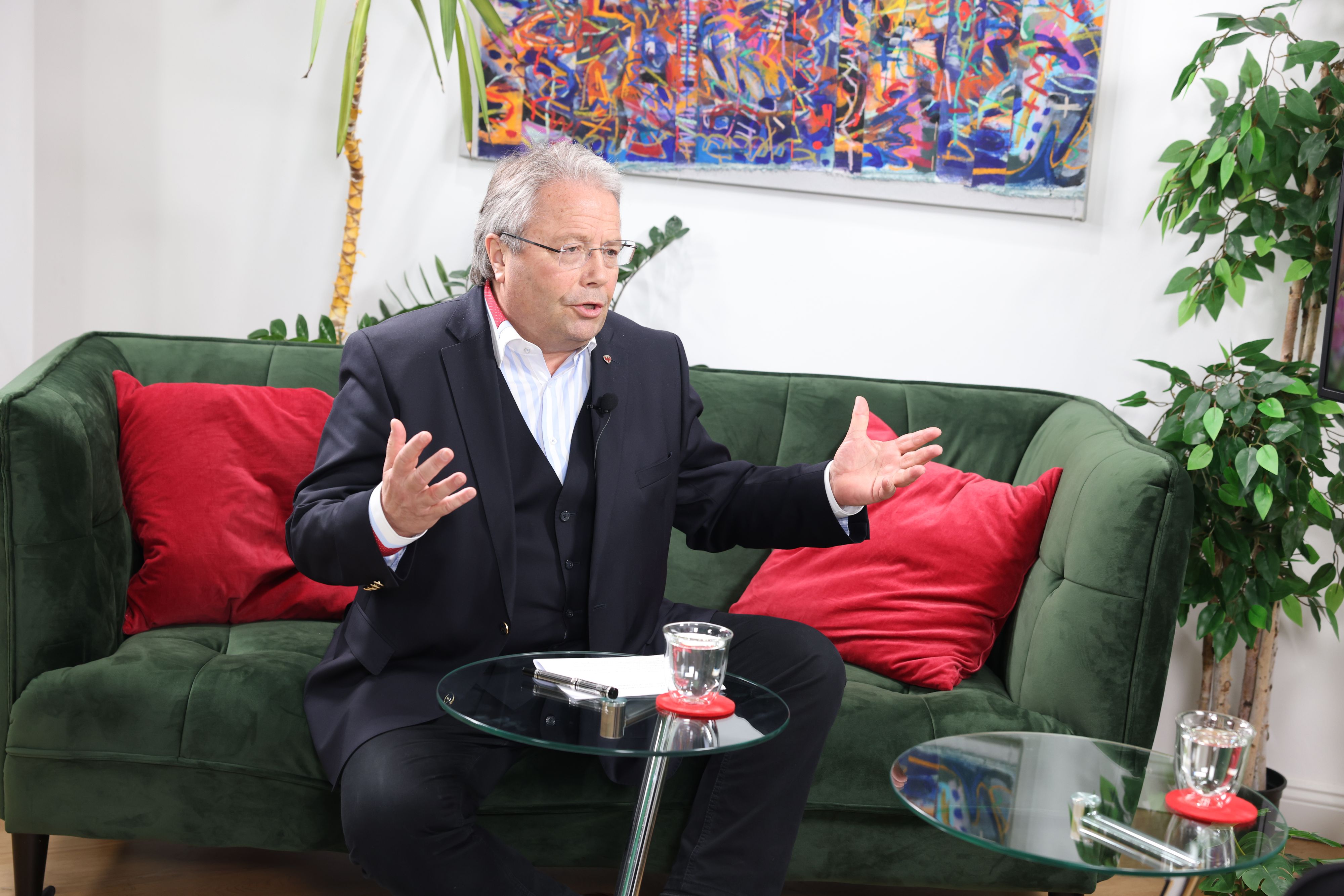 Der schwarze Abgeordnete Franz Hörl