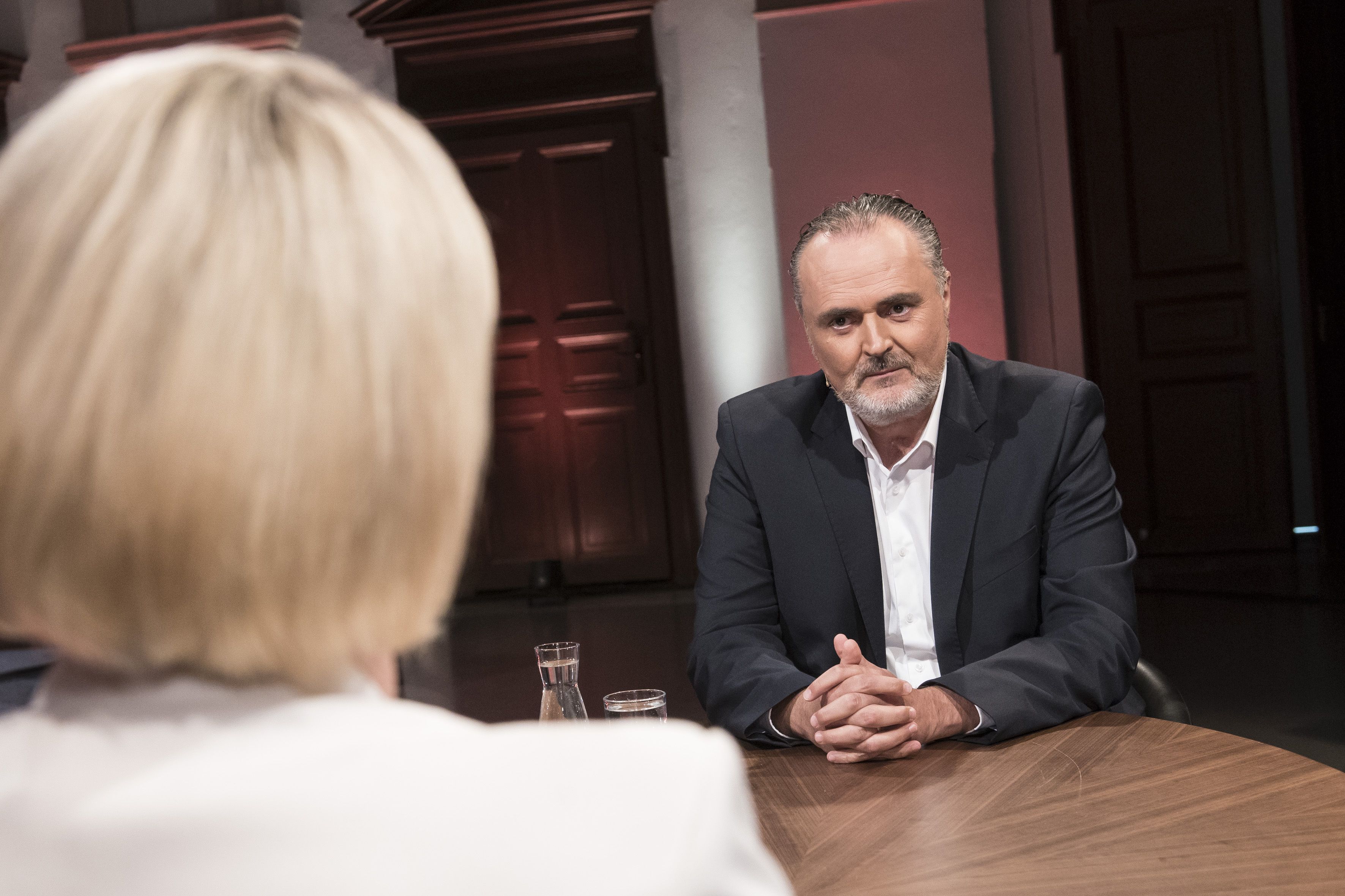 "Überzogen" – Doskozil Weist ORF-Moderatorin Zurecht – Politik | Heute.at