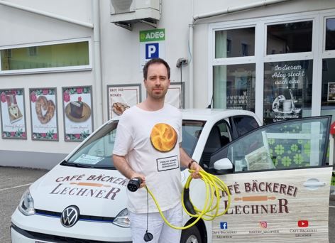 Bäcker Peter Lechner jr. fühlt sich abgezockt.